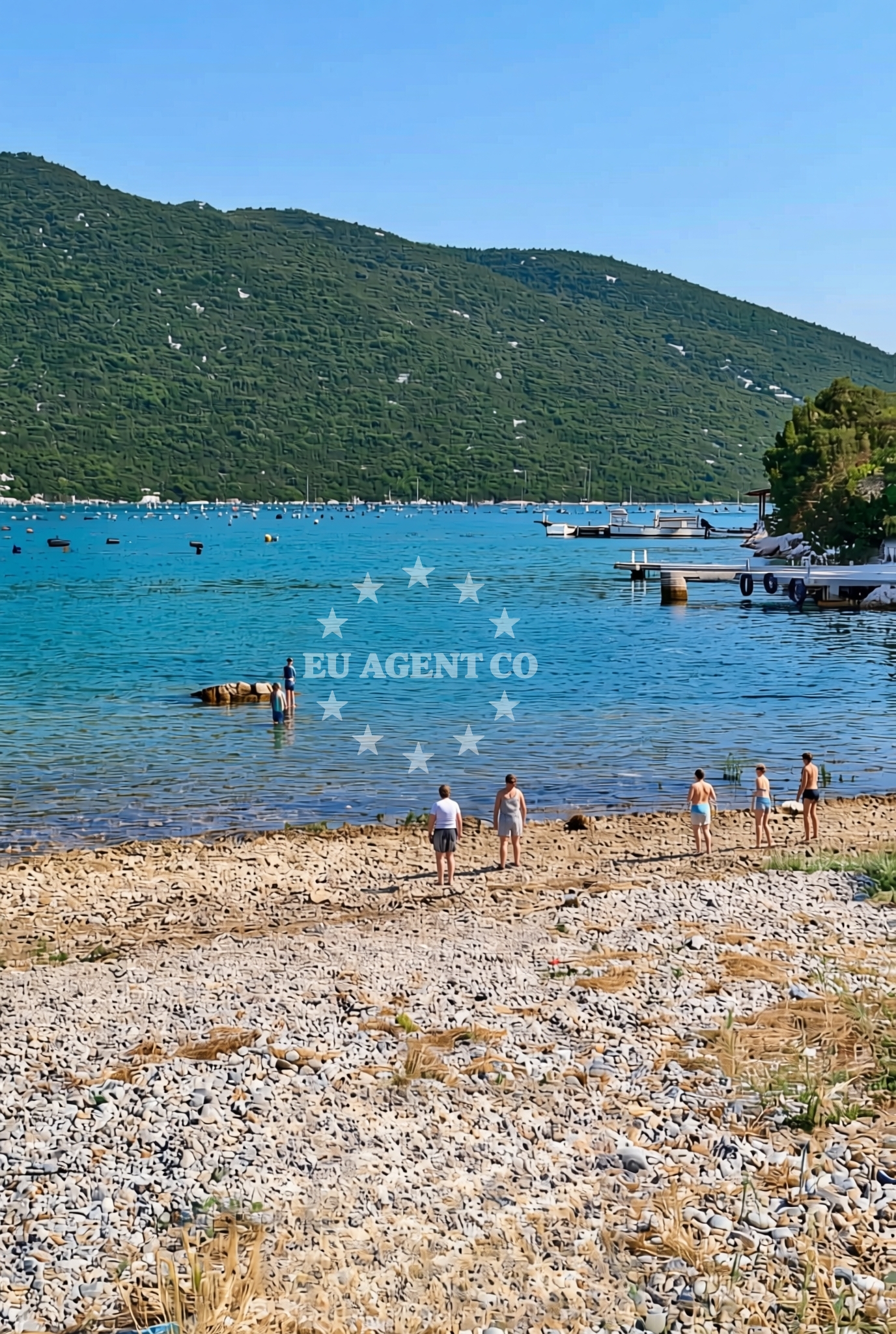 Beach facilities and surroundings at Bistrina, Stupa Beach in Bistrina