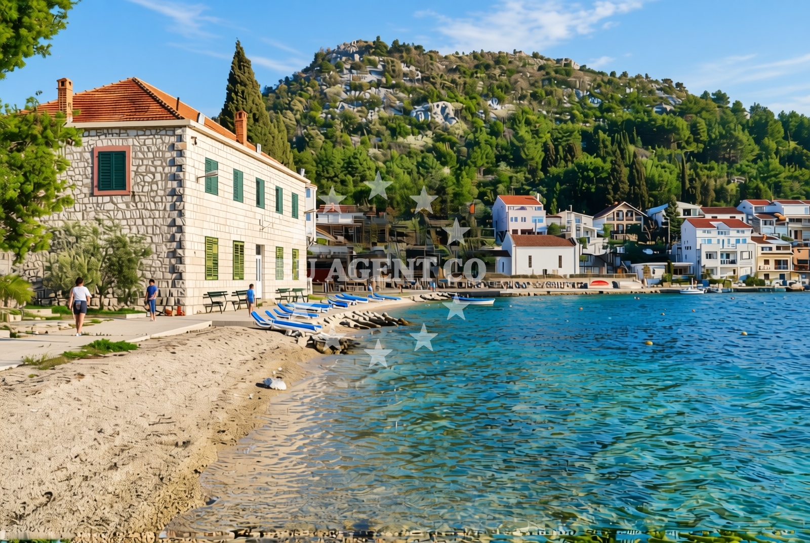 Overview of Blace: beaches and coves (2) in Blace