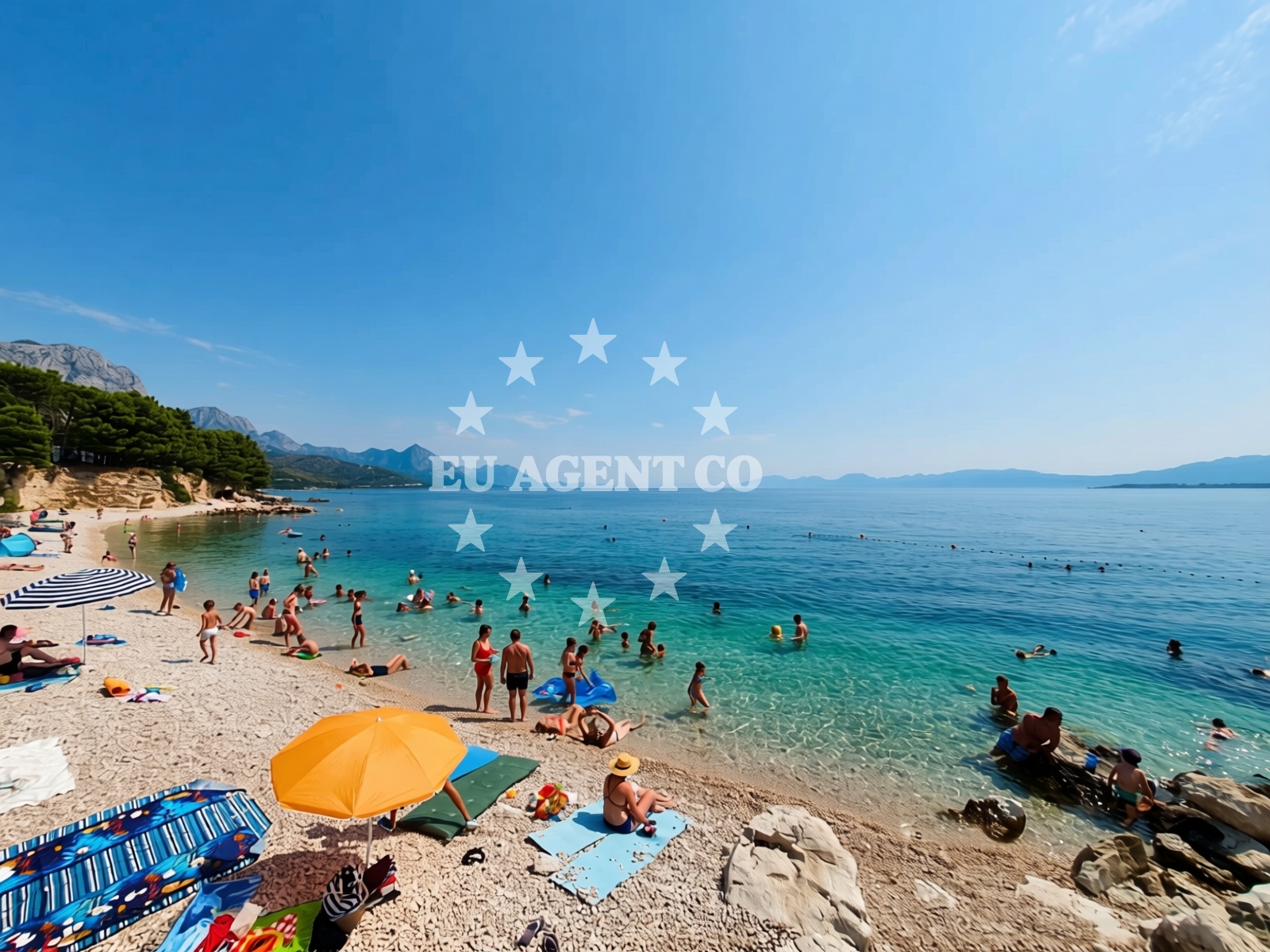 Shoreline and swimming area at Blato beach in 29 Blato, Živogošće