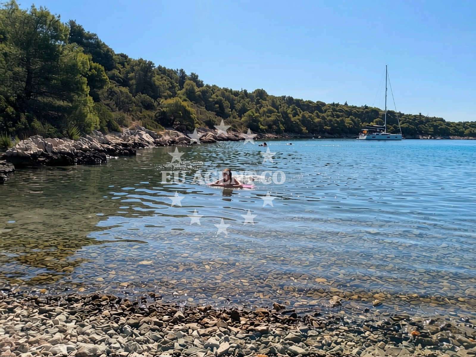 Overview of Blue Bay, Rogoznica in Uvala Soline 1, Rogoznica