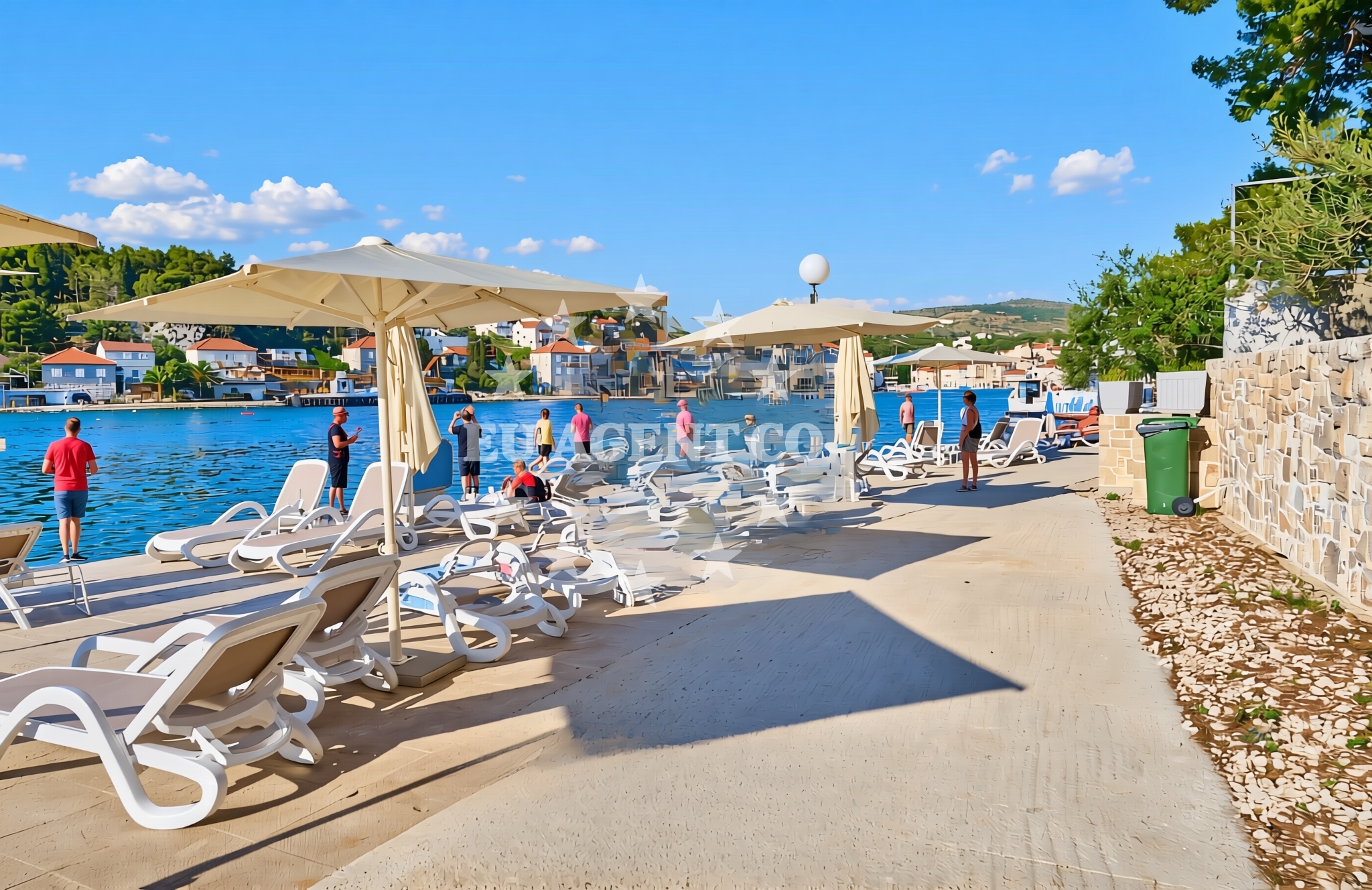 Additional view of Bobovišća na moru (Brač): beaches and coves in Bobovišća na moru (Brač)