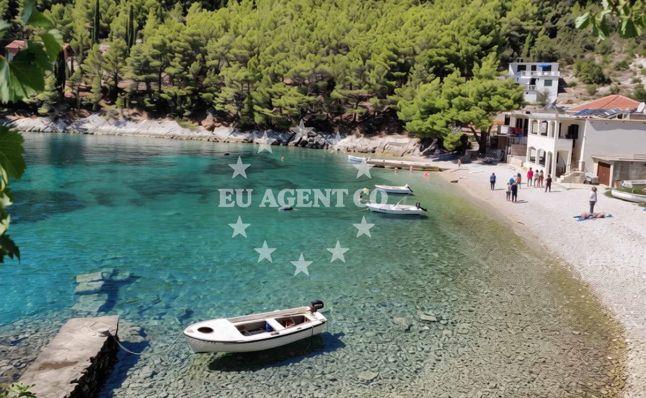 Additional view of Bogomolje beach in Ulica Račevina 42/a, Bogomolje
