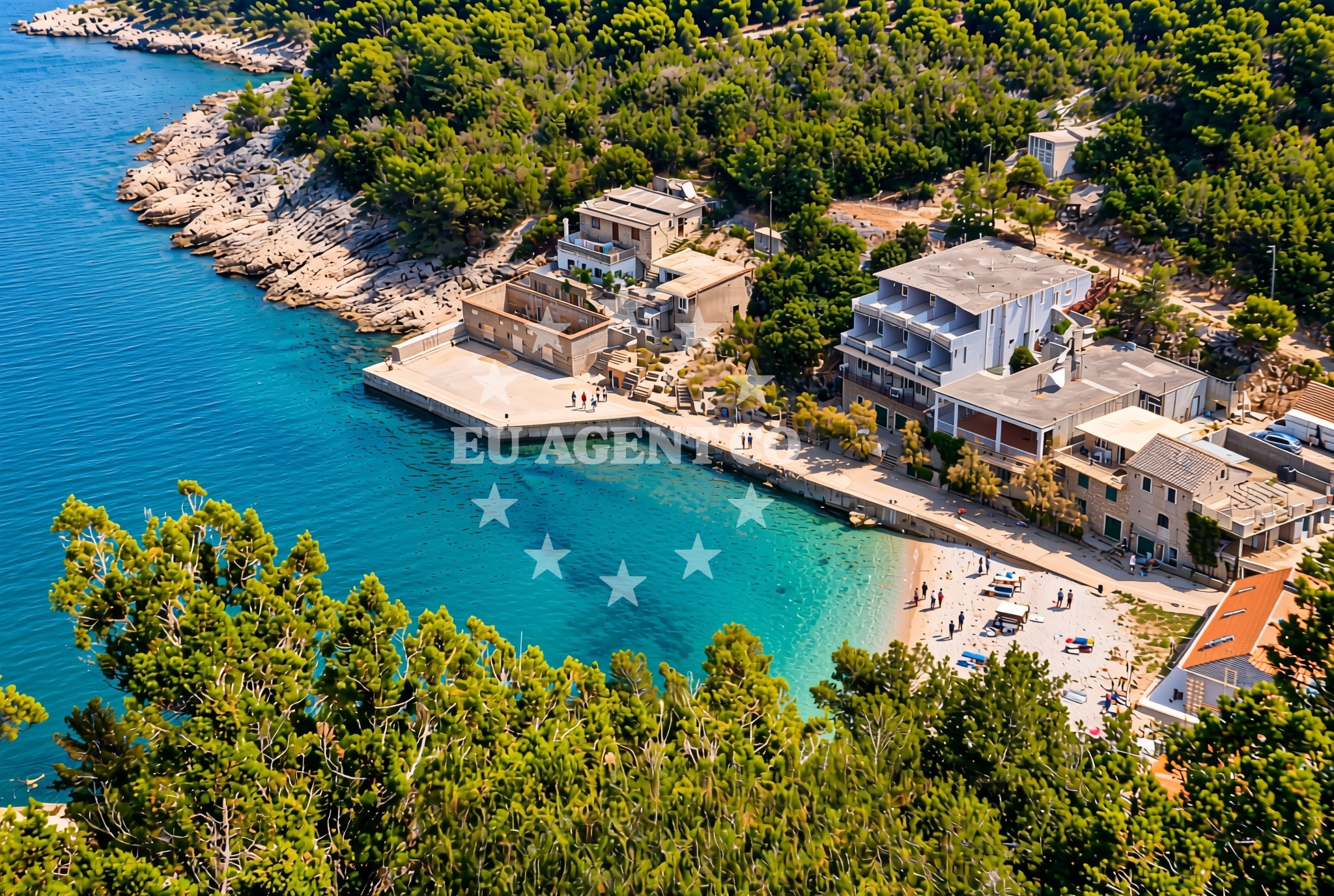 Overview of Bogomolje (Hvar): beaches and coves (8) in Bogomolje (Hvar)