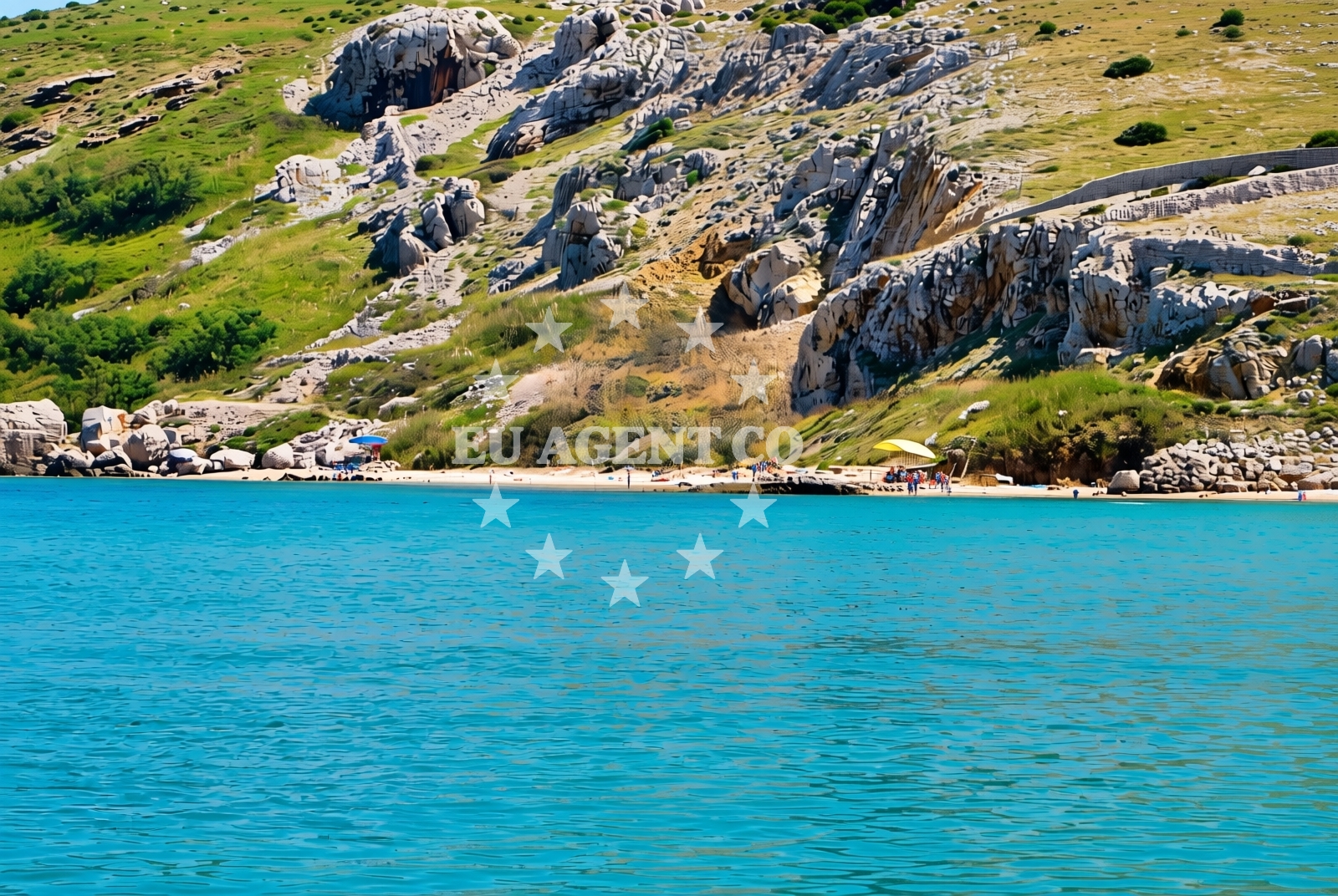 Shoreline and swimming area at Bok zapad, Kolan (Pag) Beach in Bok zapad