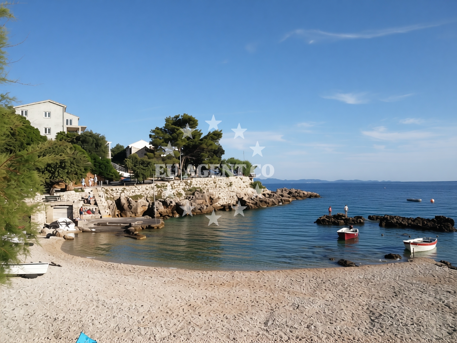 Beach facilities and surroundings at Borak II beach in Dingač-Potočine, Potomje