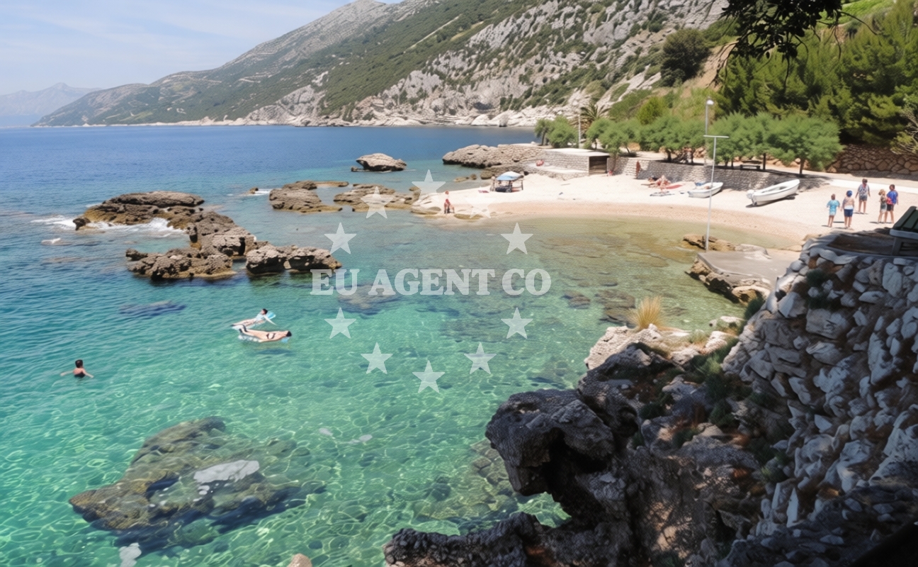 Additional view of Borak II beach in Dingač-Potočine, Potomje