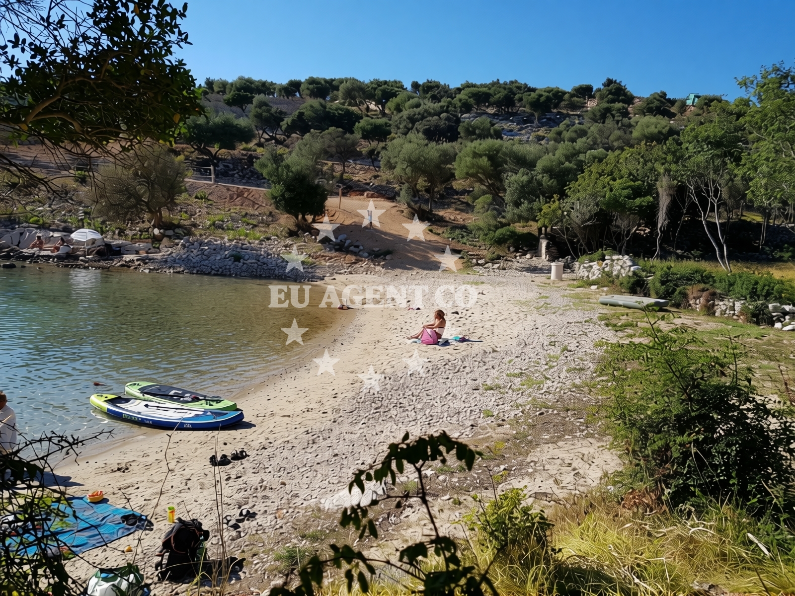 Shoreline and swimming area at Borovici beach in Sonjevi Stani 30, Potočnica