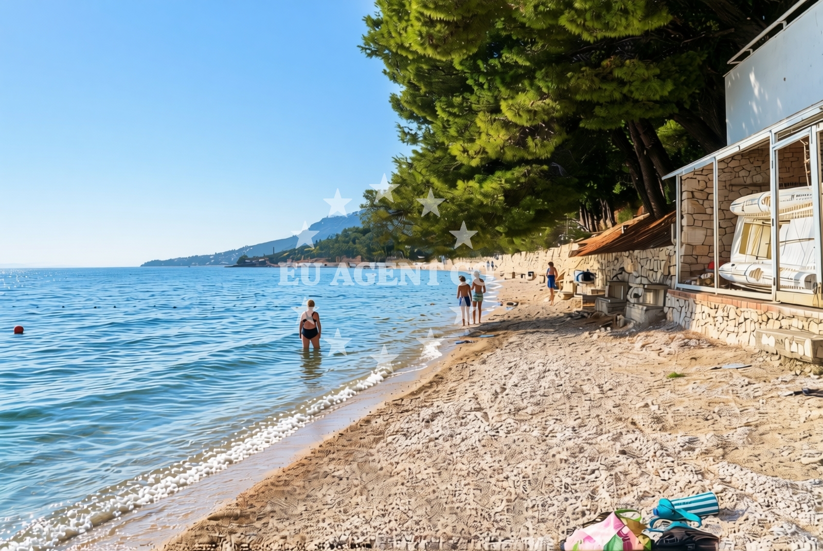 Shoreline and swimming area at Bošac jug, Gradac Beach in Bošac jug