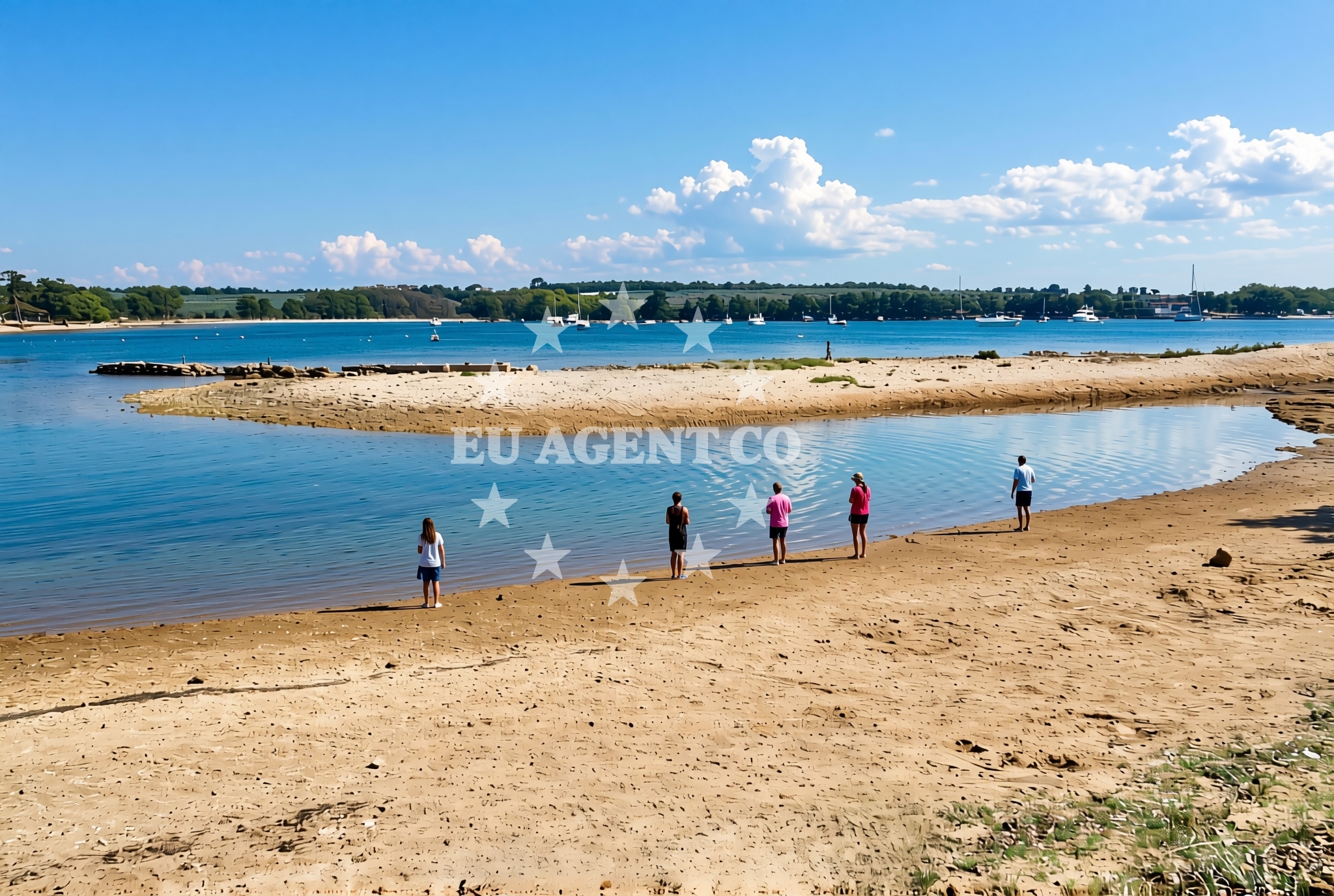 Additional view of Bosuja beach in Červar 2A, Poreč