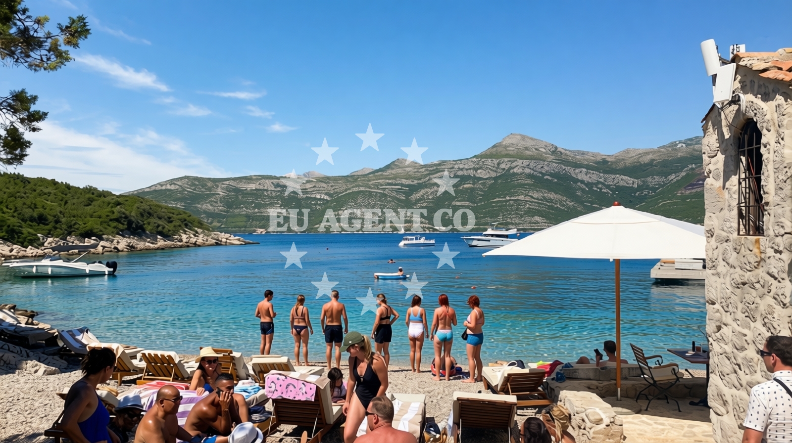 Sea and coastal view of Bowa Beach in Ulica br. 13, 1D, Suđurađ