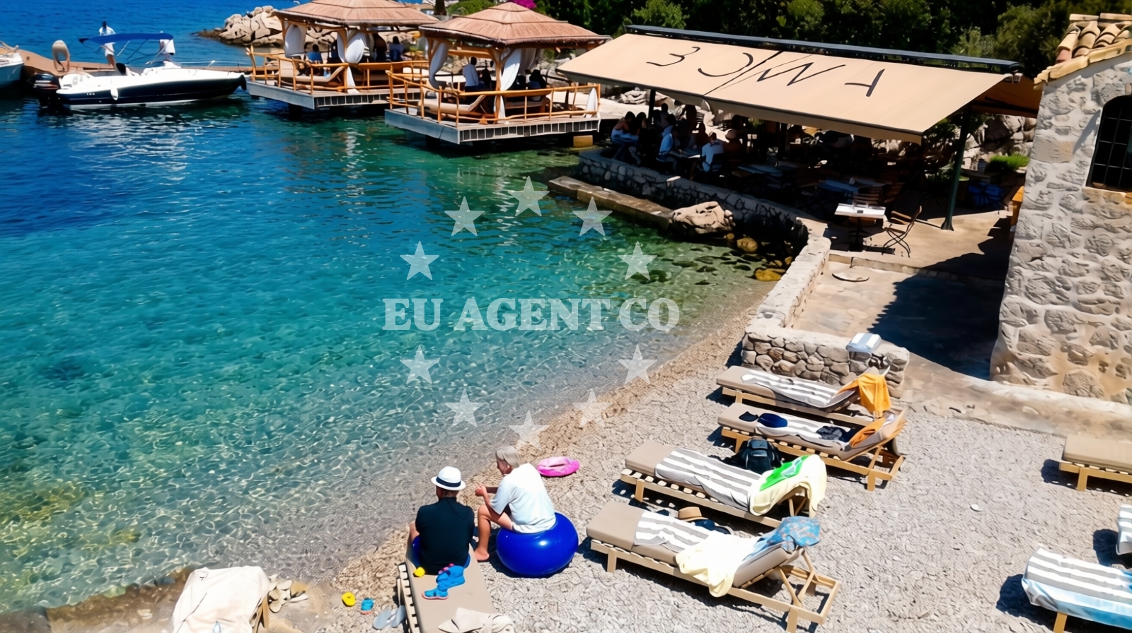 Beach facilities and surroundings at Bowa Beach in Ulica br. 13, 1D, Suđurađ