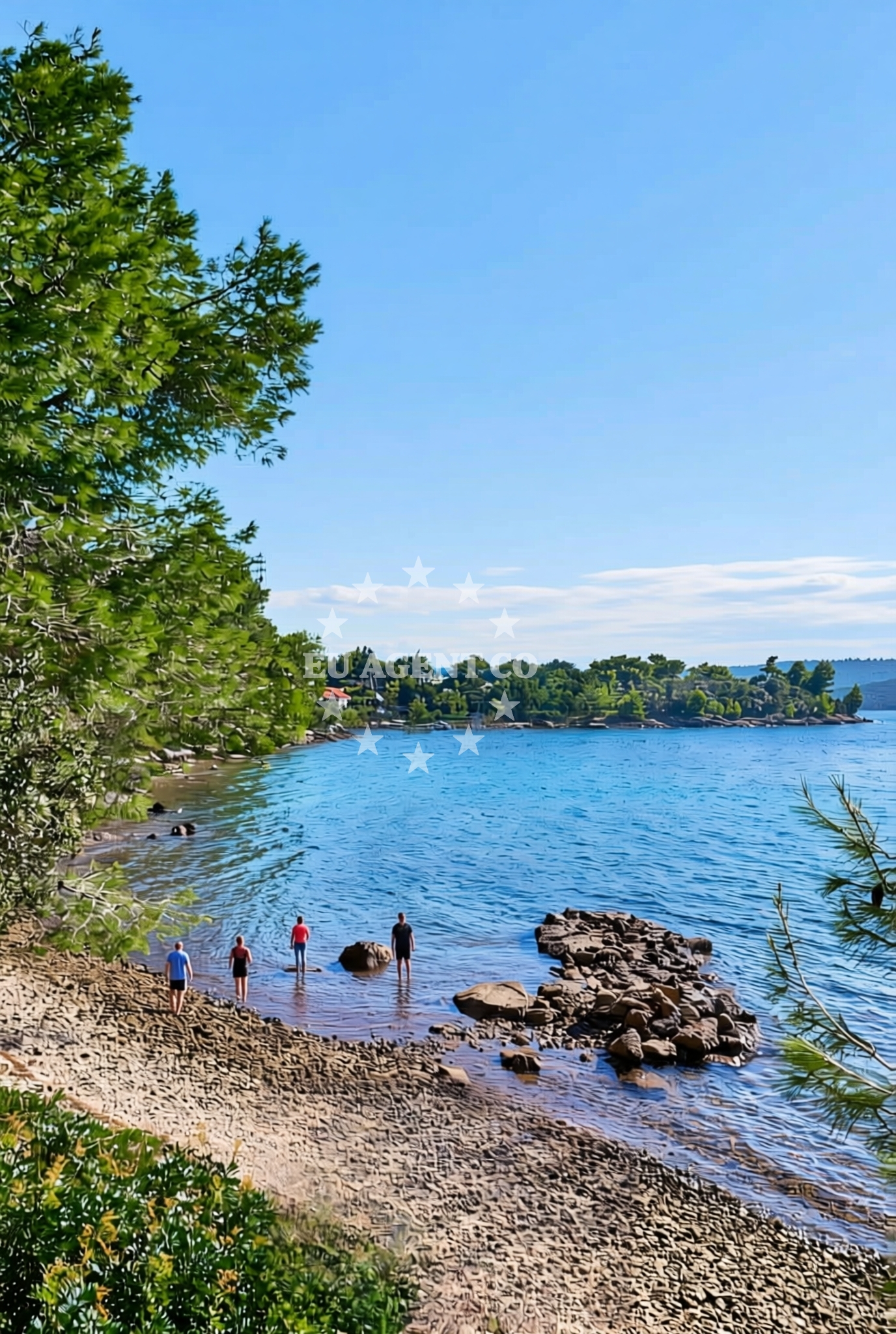 Additional view of Bratin sjever, Zverinac (Zverinac) Beach in Bratin sjever