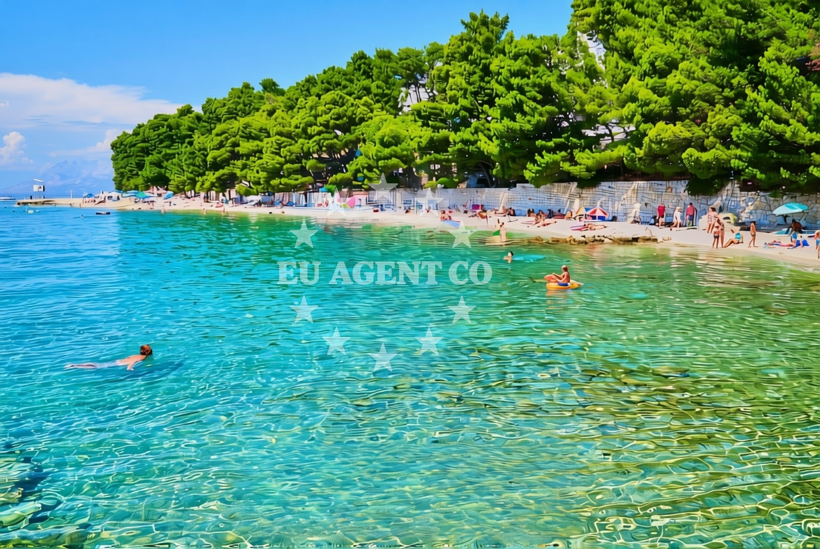 Beach facilities and surroundings at Brela: beaches and coves (14) in Brela