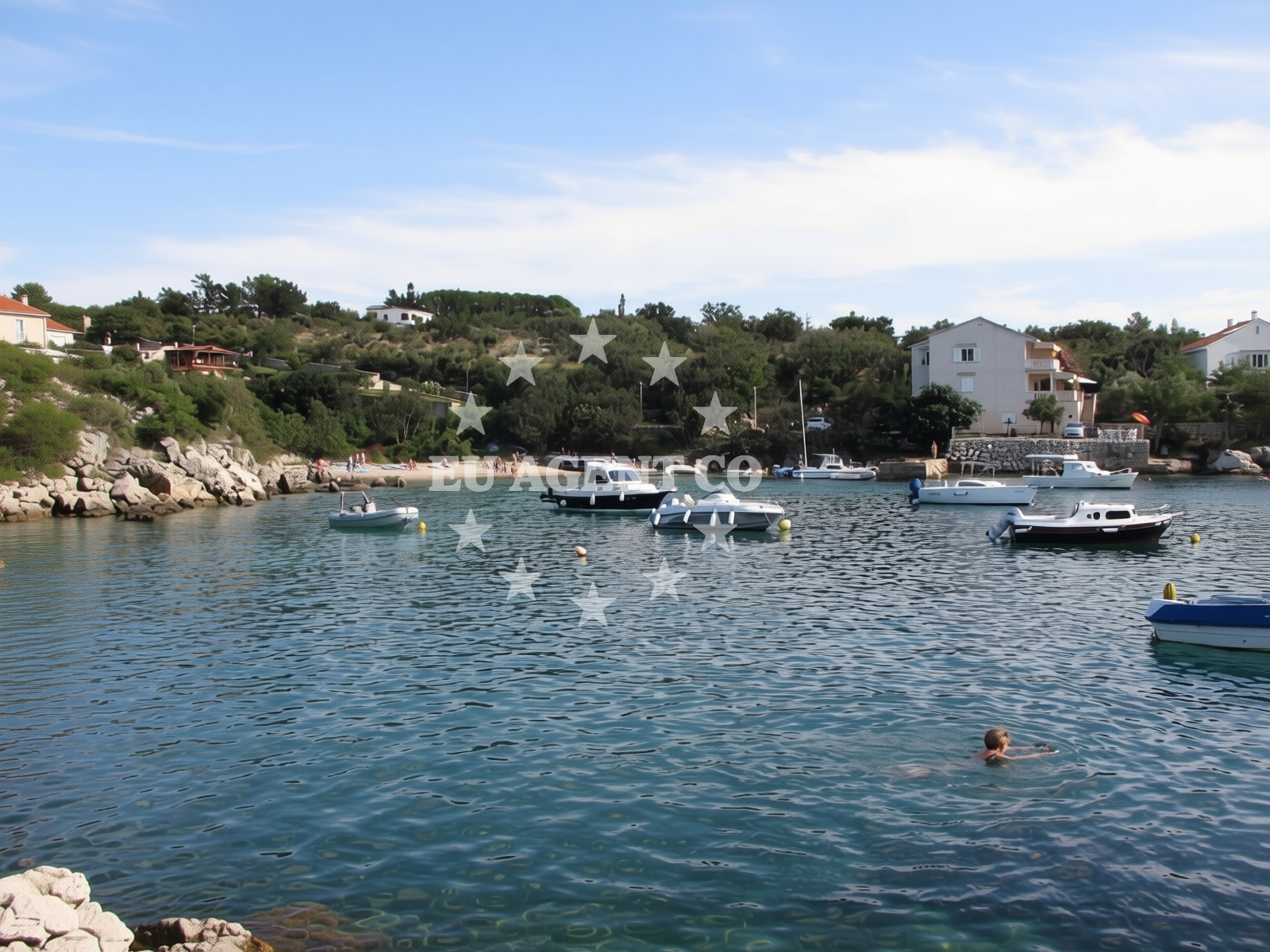 Overview of Brnestre beach in Potocnica bb, Potocnica
