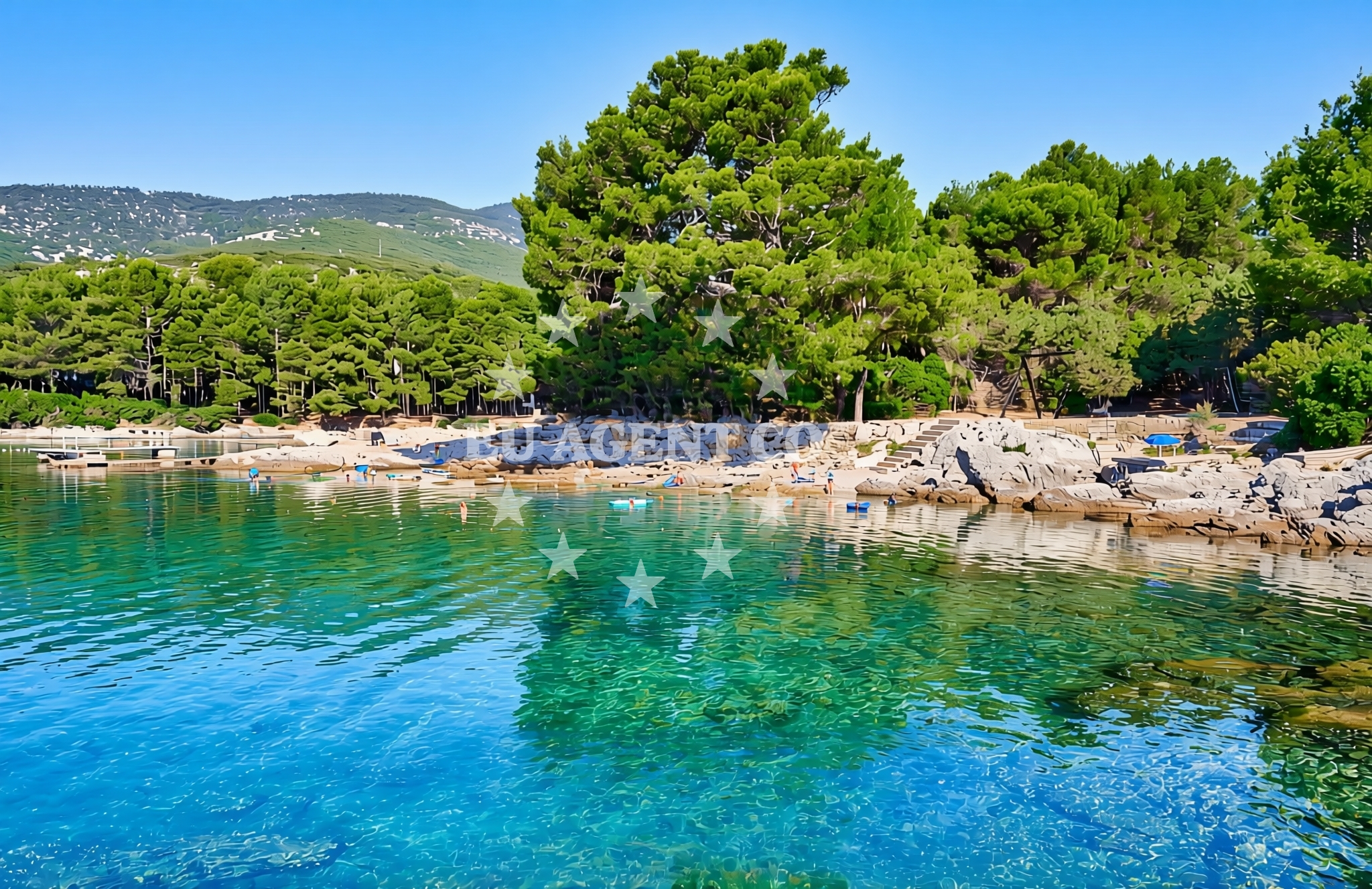 Beach facilities and surroundings at Bučanje sredina, Nerezine (Lošinj) Beach in Bučanje sredina
