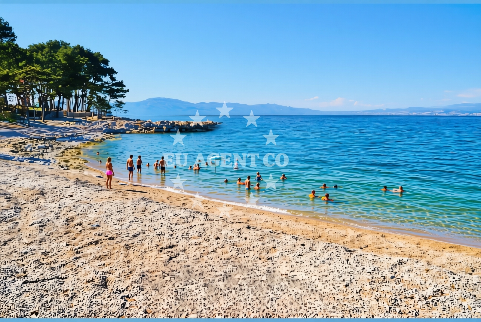 Additional view of BWR beach in Rova 30, Vantačići