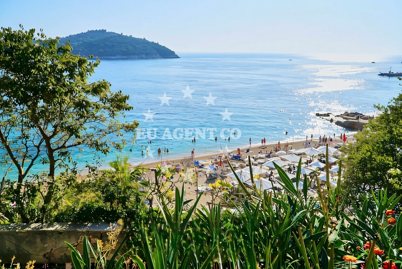 Sea and coastal view of Čajkovići: beaches and coves in Čajkovići