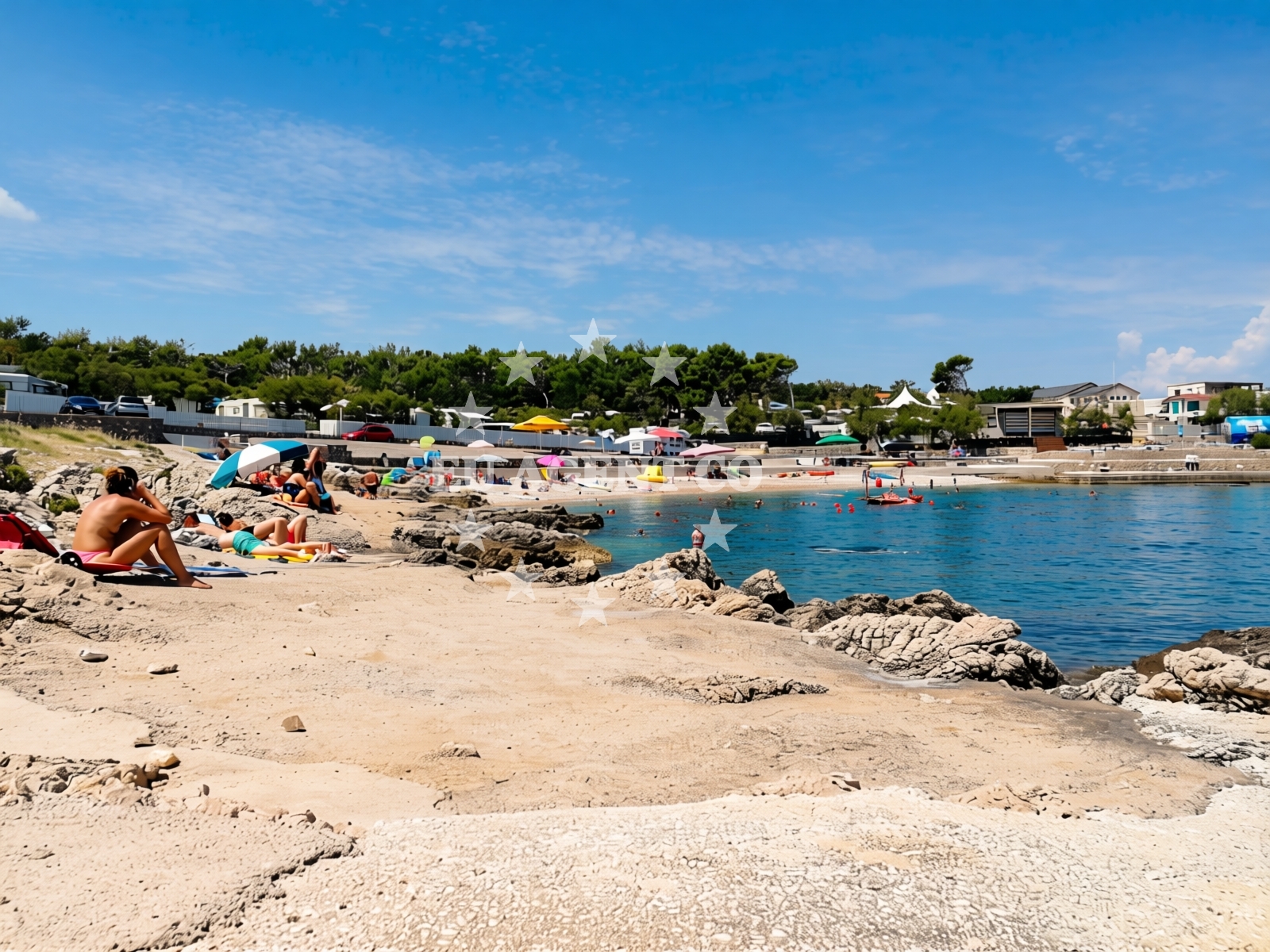 Shoreline and swimming area at Camping Tiha beach in Konjska 1, Šilo