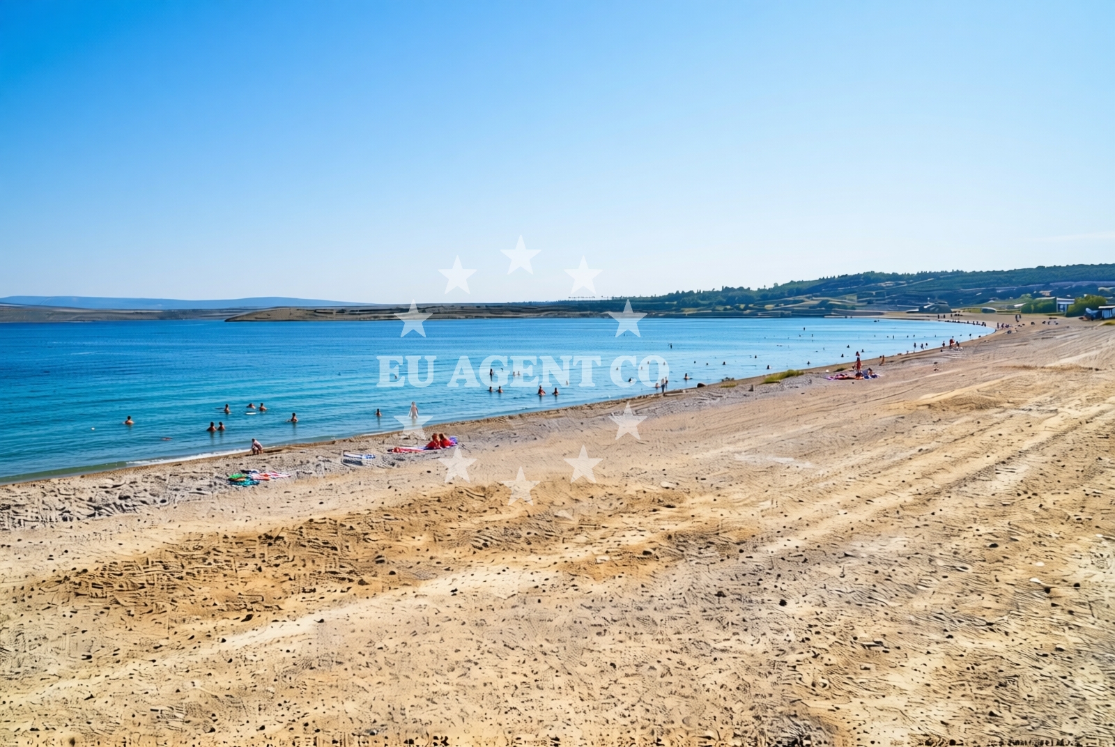 Beach facilities and surroundings at Caska (Pag): beaches and coves (2) in Caska (Pag)