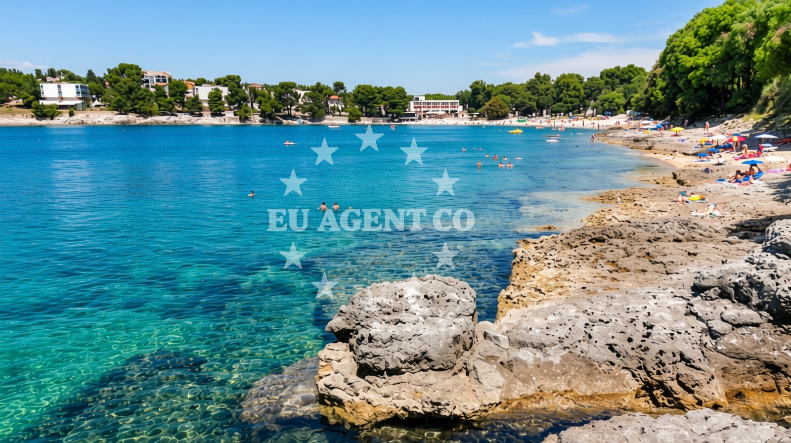 Additional view of Centinera beach in Indije 66, BANJOLE, Pula