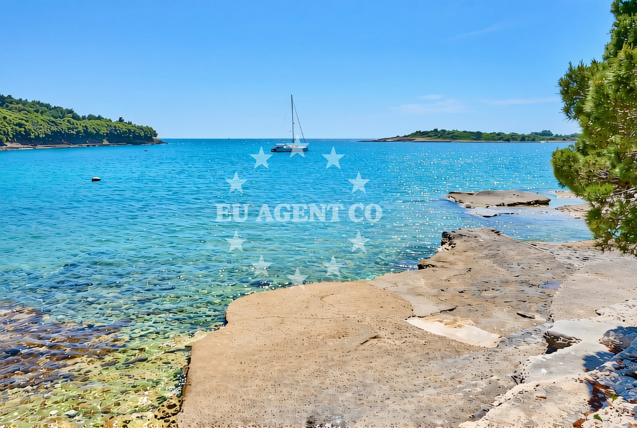 Additional view of Centinera beach in Indije 66, BANJOLE, Pula