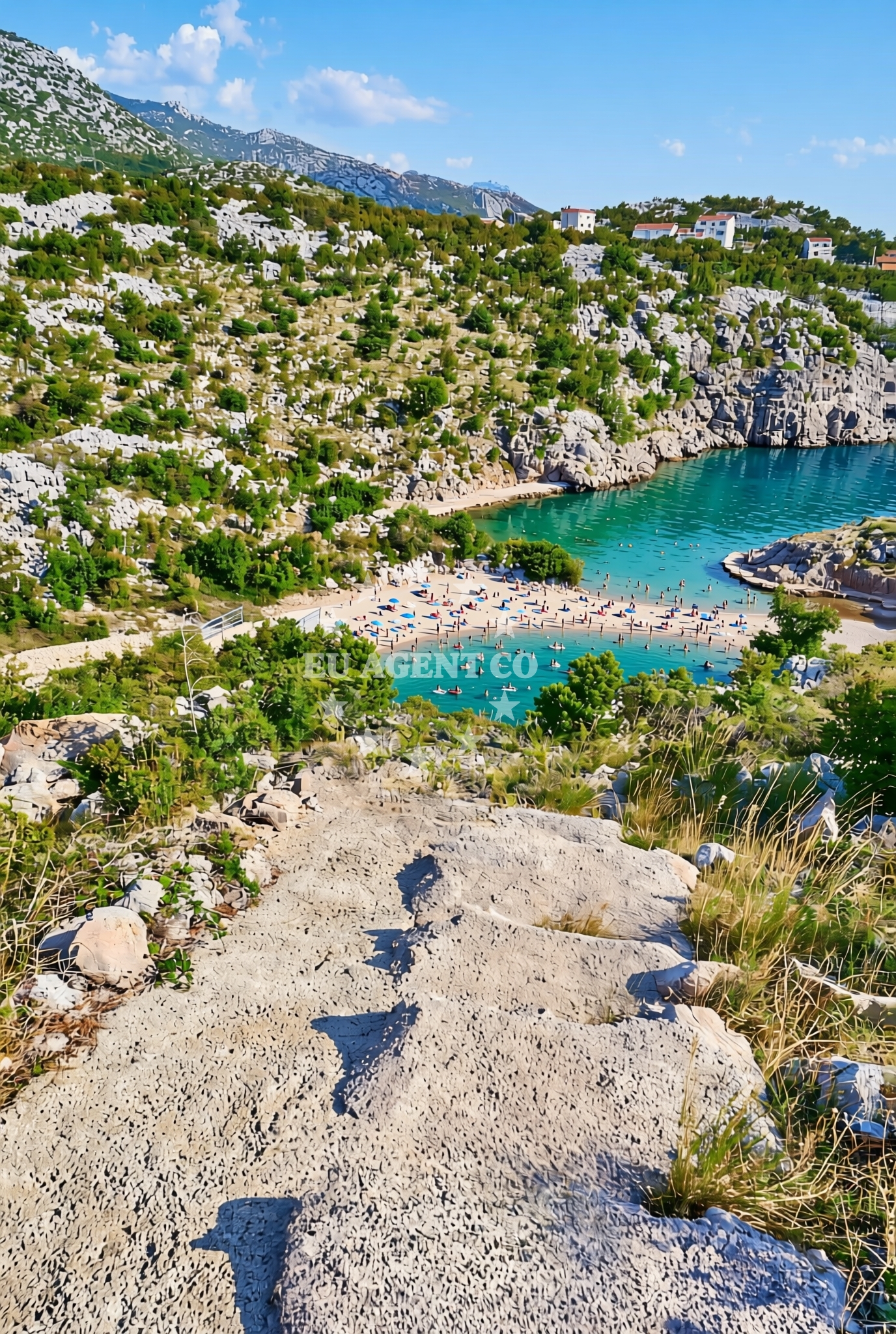 Additional view of Cesarica beach in Cesarica, Cesarica