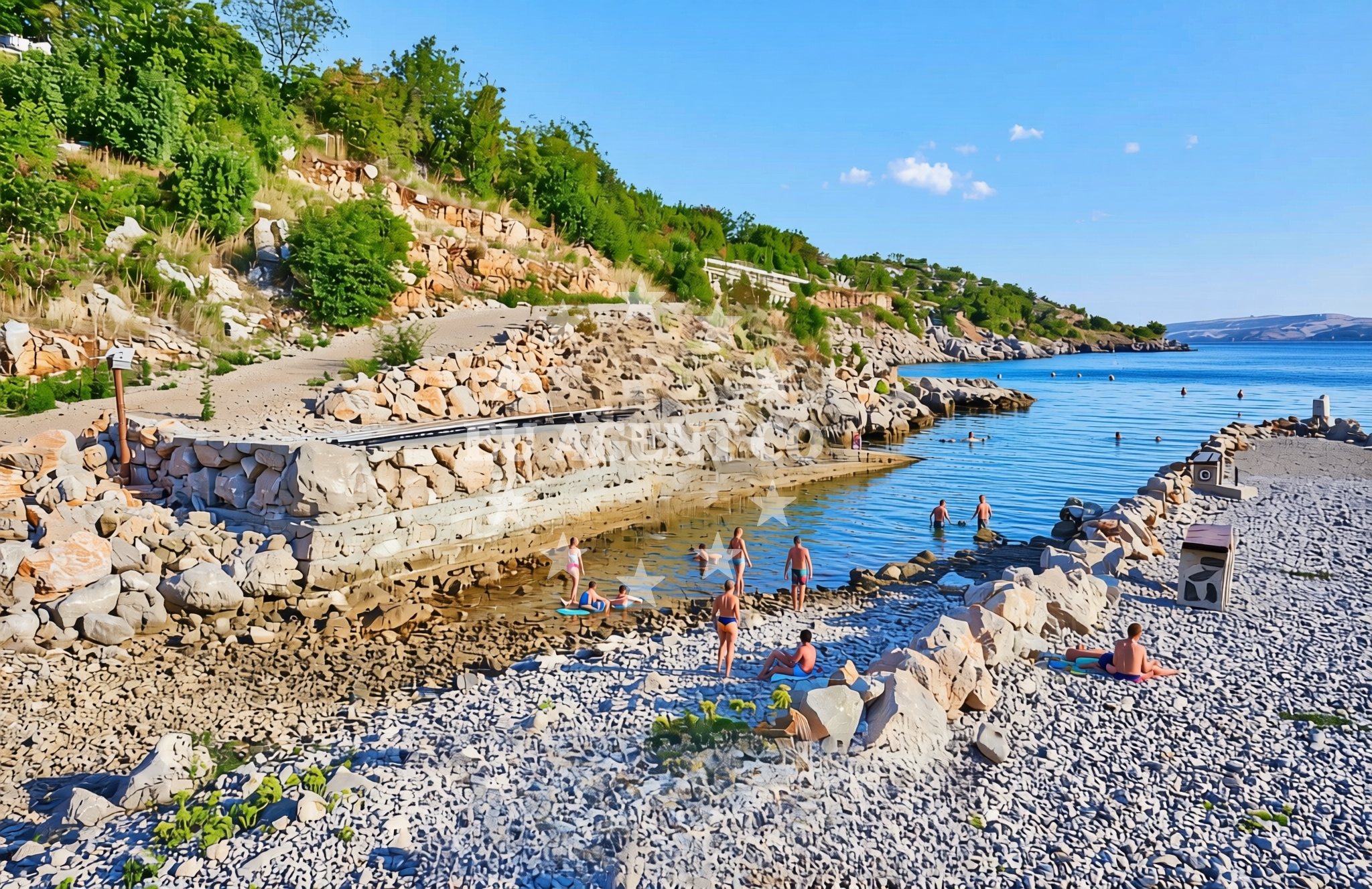 Beach facilities and surroundings at Cesarica: beaches and coves (13) in Cesarica
