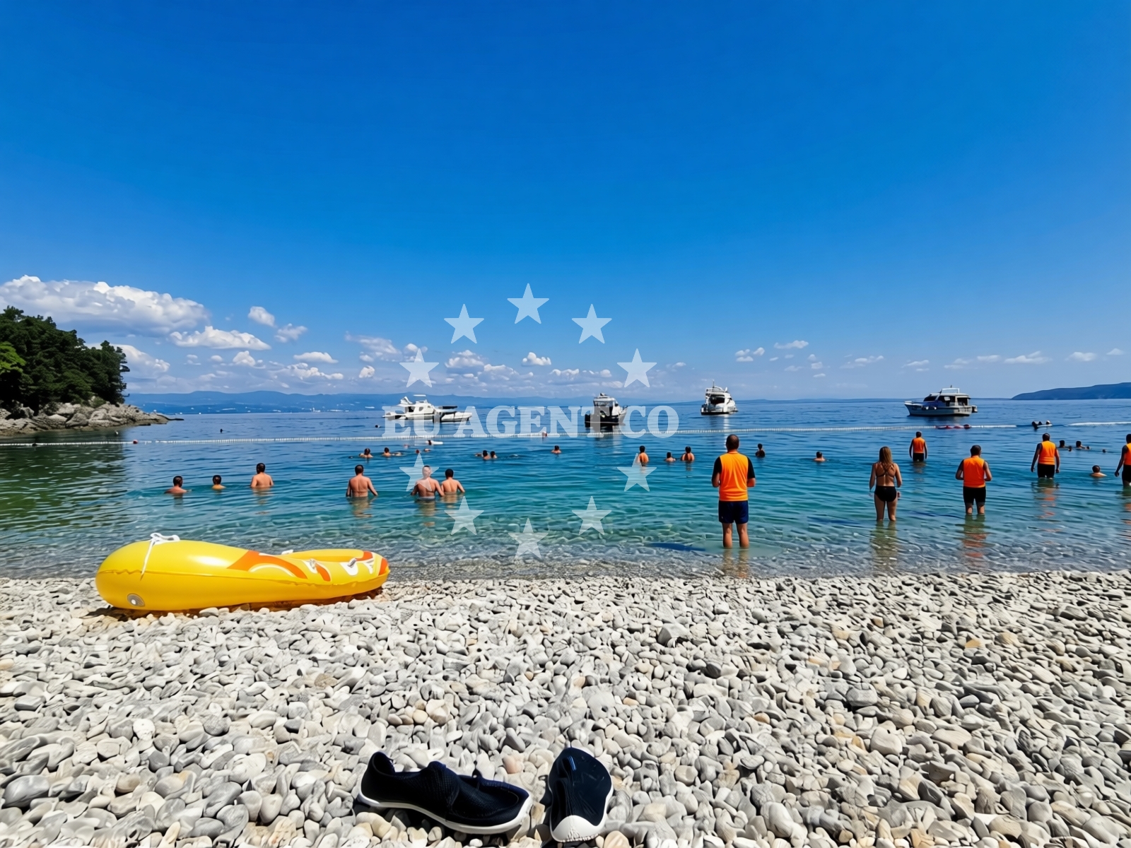 Shoreline and swimming area at Cesarova beach in Kali 41, Medveja