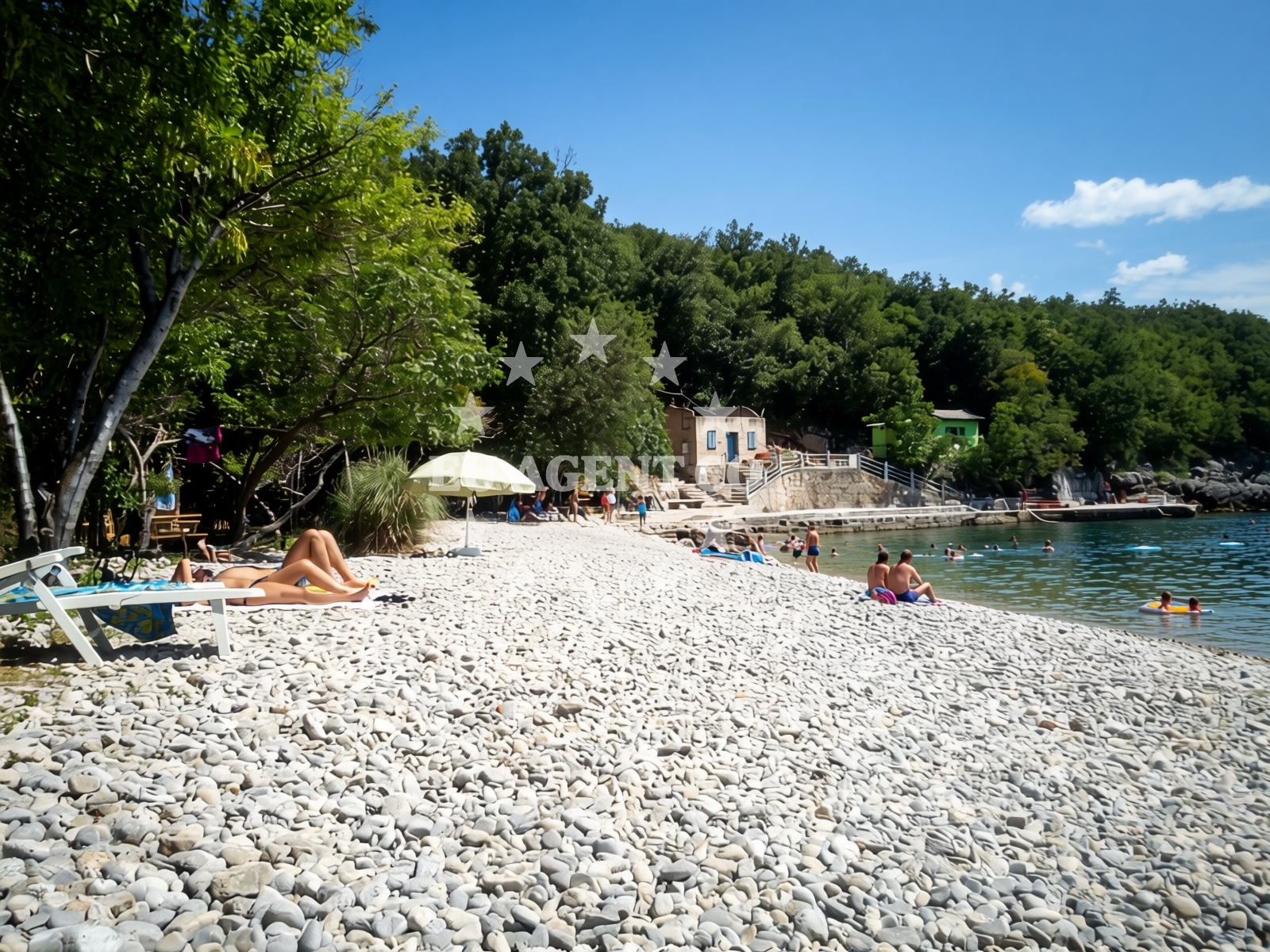 Additional view of Cesarova beach in Kali 41, Medveja
