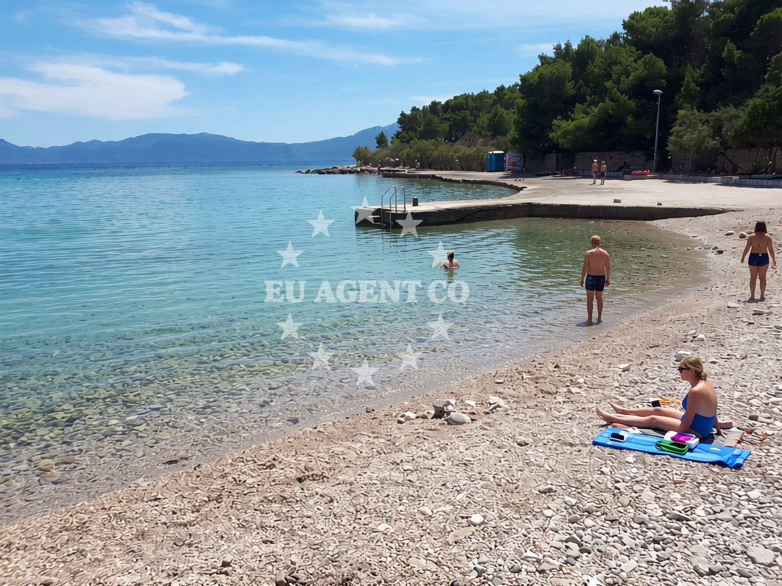 Shoreline and swimming area at Cesminica beach in Put Pomurvice 18, Sućuraj