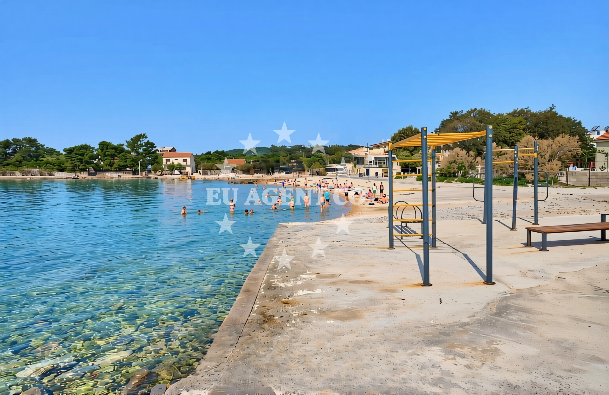 Additional view of Cesminica beach in Put Pomurvice 18, Sućuraj
