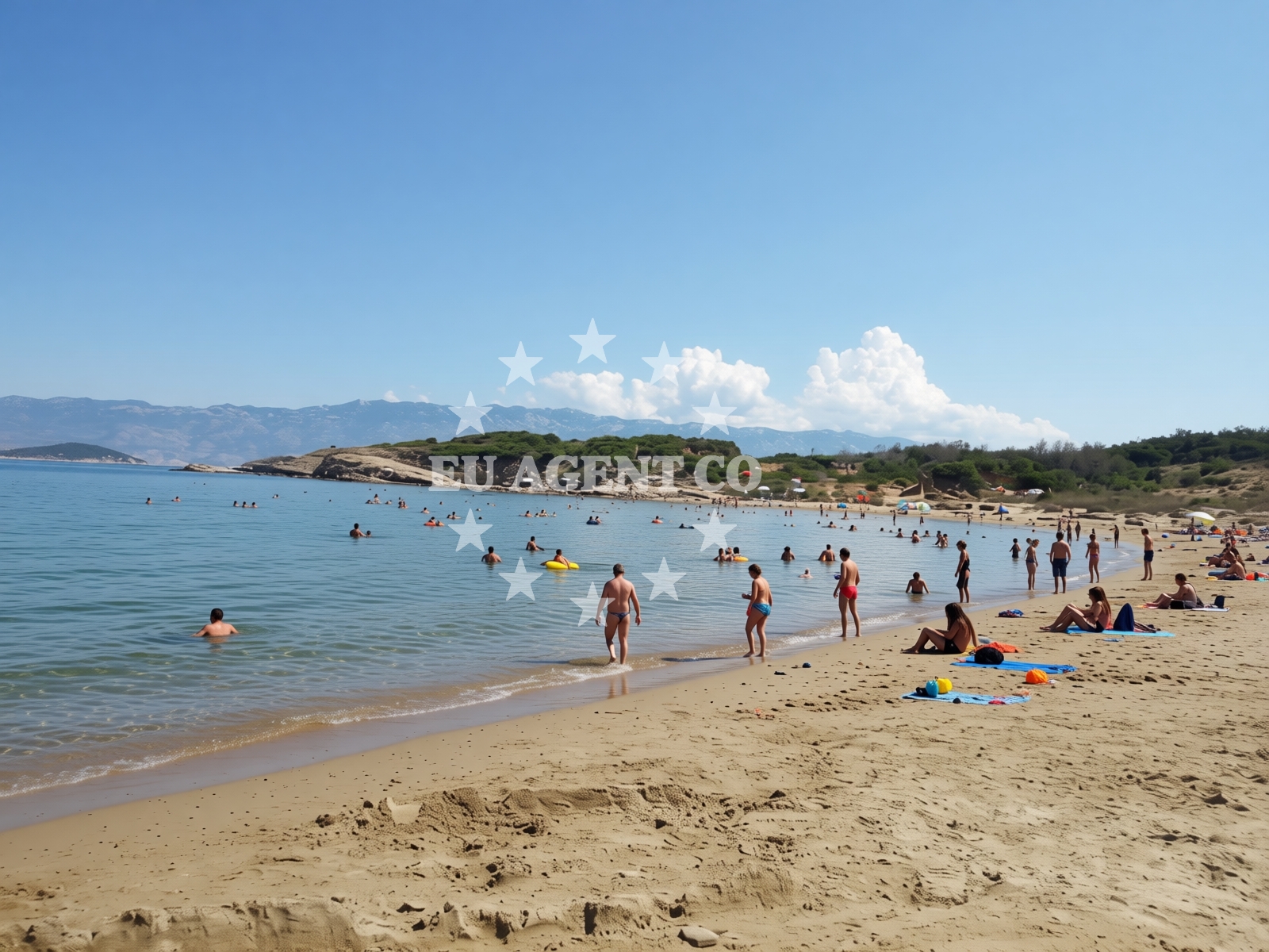 Beach facilities and surroundings at Ciganka beach in Lopar 30 A, Lopar