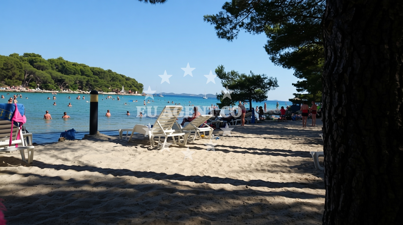 Additional view of Ciuleanu-Veres Beach in Brune Bušića, Pakoštane