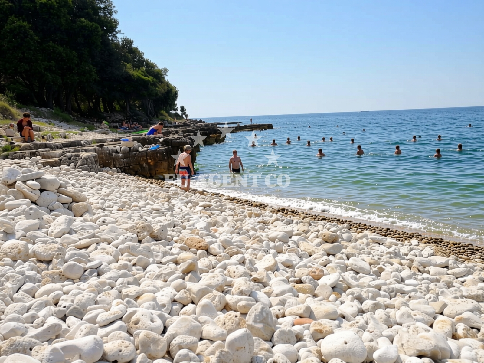 Additional view of Coala beach in Veštar 1, Rovinj