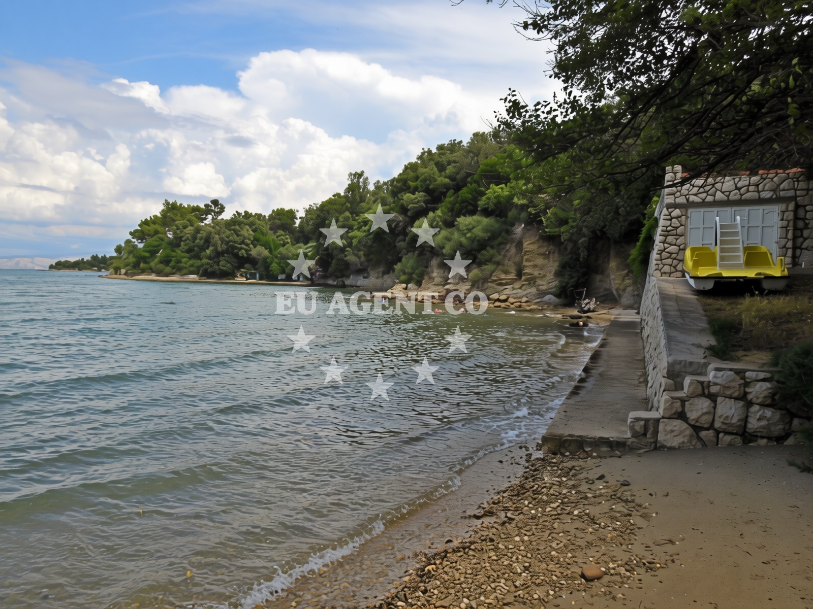 Additional view of Crikvena II beach in Lopar 30 A, Lopar