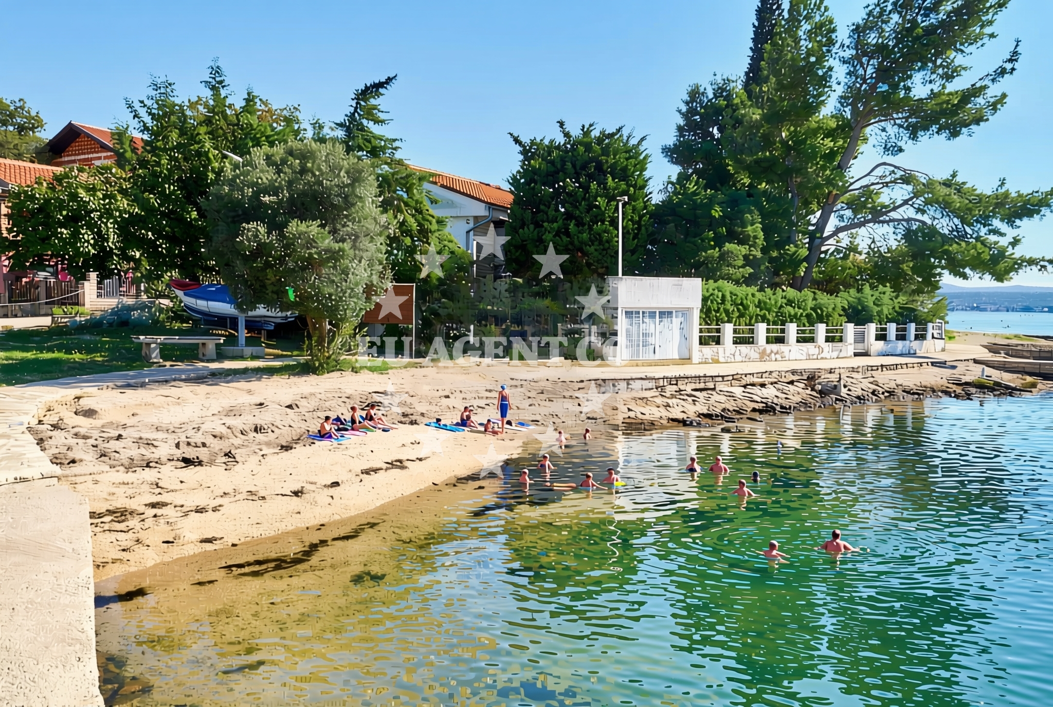 Shoreline and swimming area at Crna punta jug, Kruševo (Obrovac) Beach in Crna punta jug
