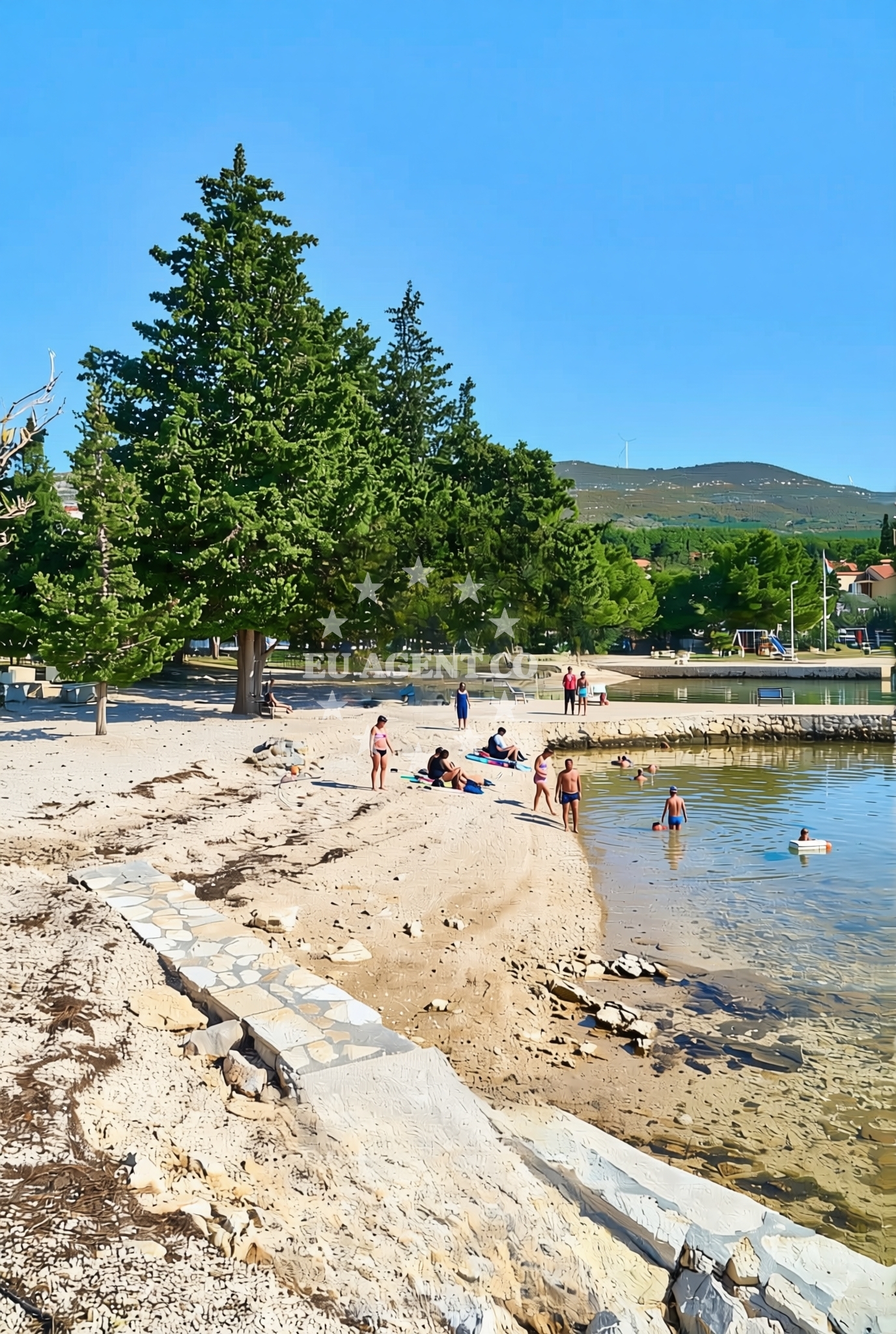 Shoreline and swimming area at Crna punta sredina, Kruševo (Obrovac) Beach in Crna punta sredina