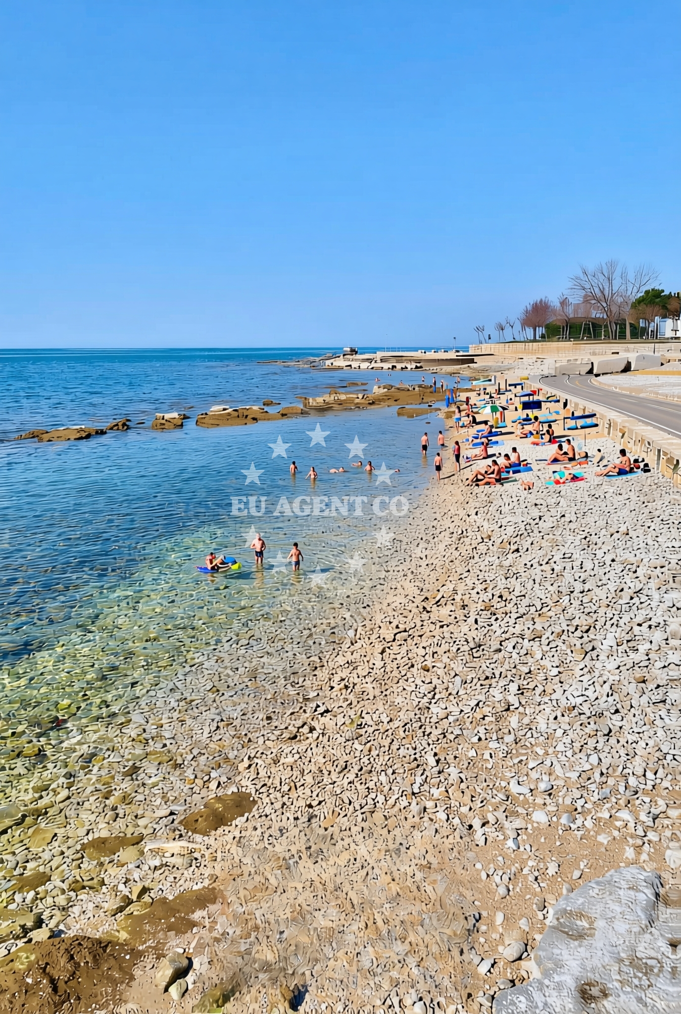 Sea and coastal view of Crvena (Villa Rosetta), Zambratija Beach in Crvena (Villa Rosetta)