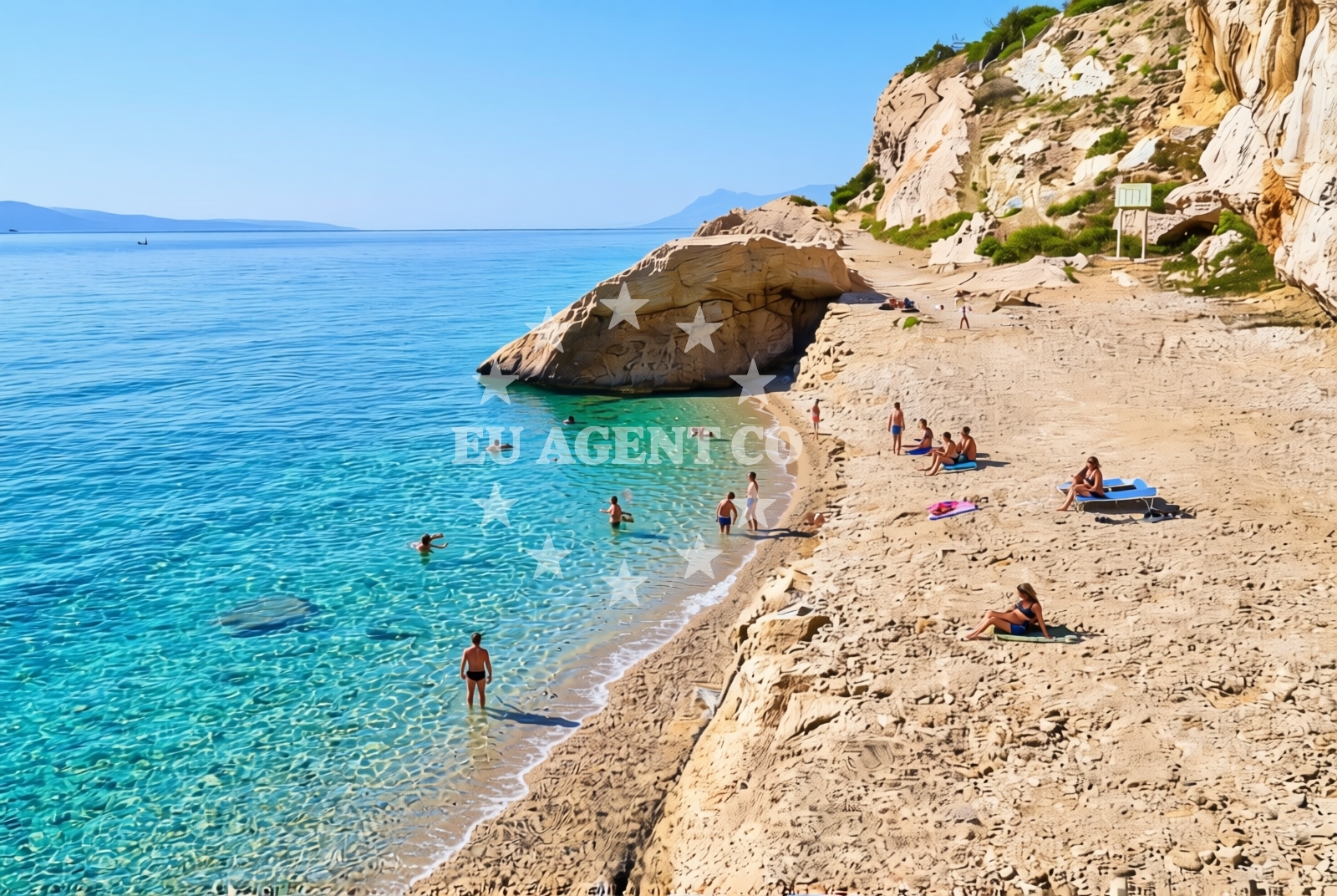 Beach facilities and surroundings at Ćurilo, Makarska Beach in Ćurilo