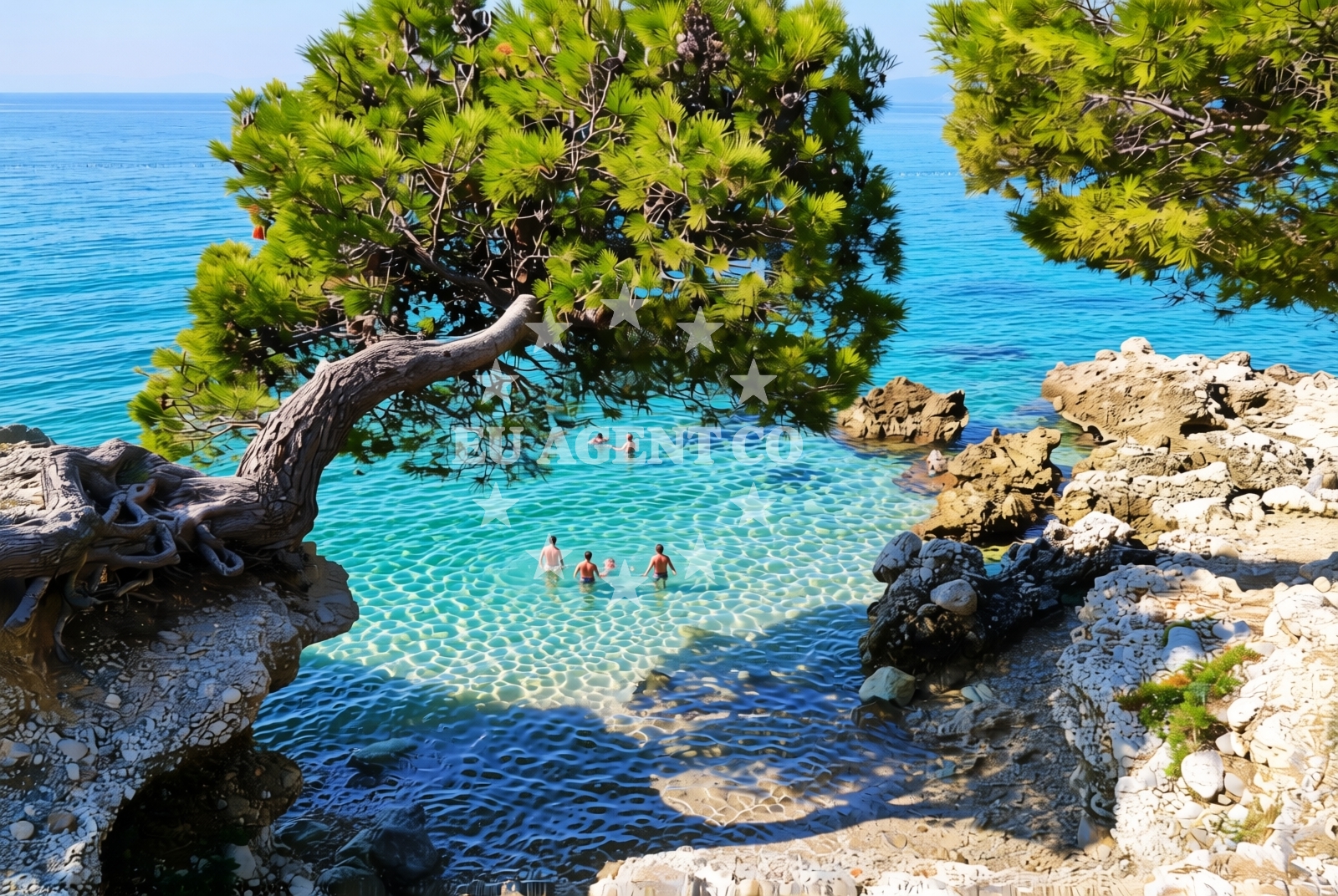 Shoreline and swimming area at Cvitačka (FKK), Makarska Beach in Cvitačka (FKK)