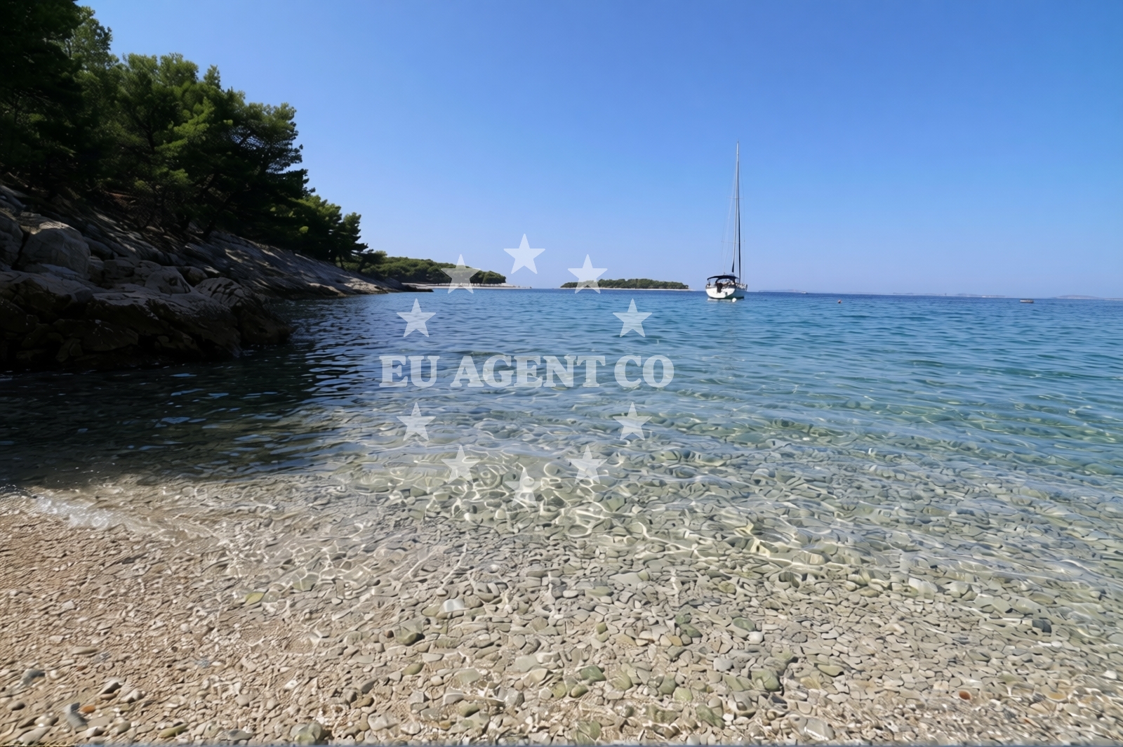 Beach facilities and surroundings at Dagna beach in 14 Ulica Tina Ujevića, Primošten