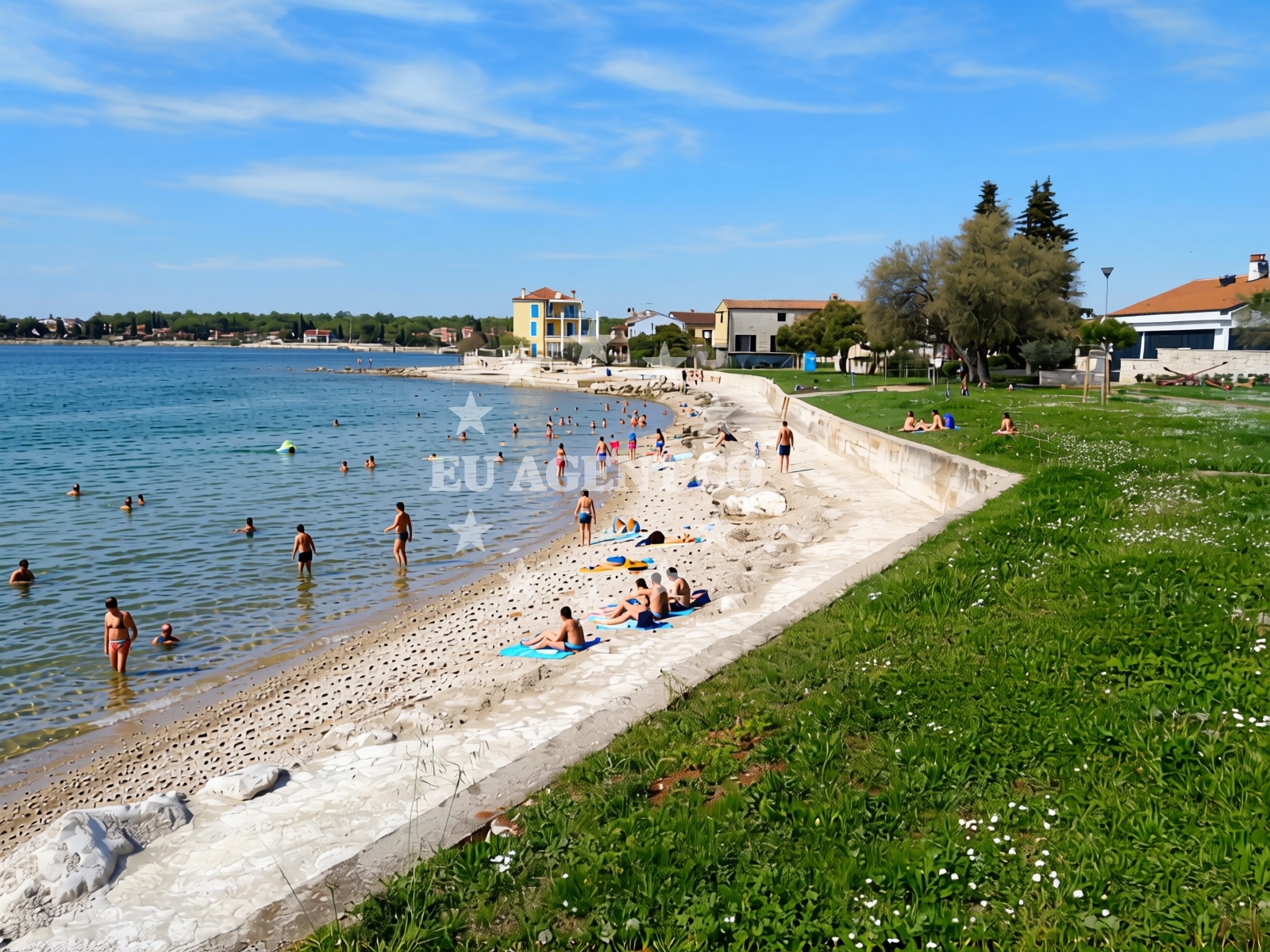 Shoreline and swimming area at Dajla beach in Sv. Benedikt 36c, Novigrad Istria