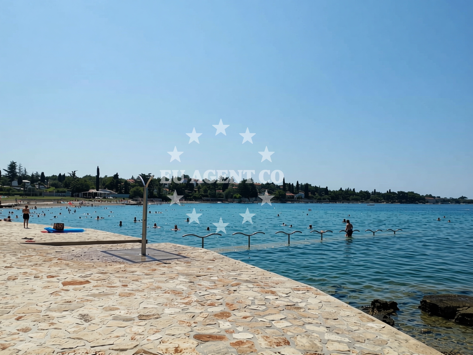 Sea and coastal view of Dajla beach in Sv. Benedikt 36c, Novigrad Istria