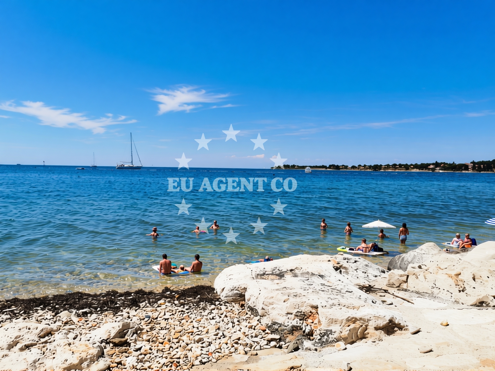 Beach facilities and surroundings at Dajla beach in Sv. Benedikt 36c, Novigrad Istria