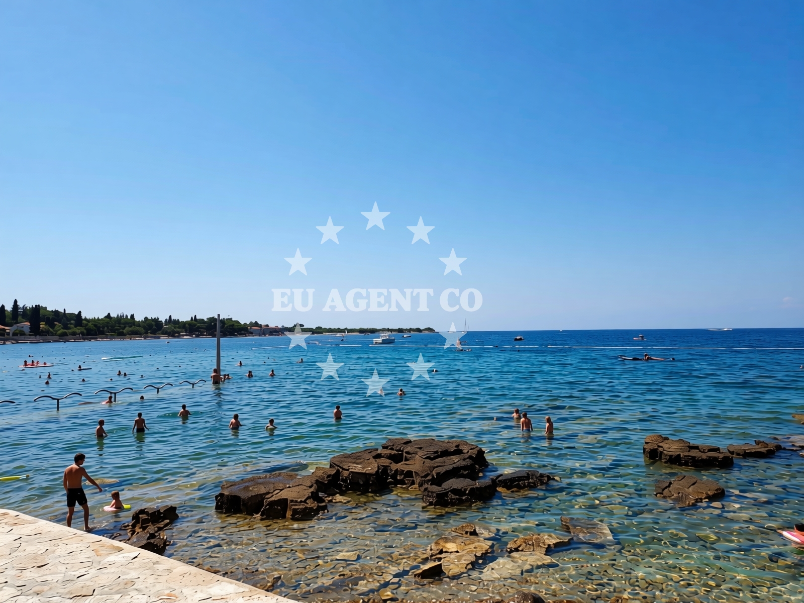 Additional view of Dajla beach in Sv. Benedikt 36c, Novigrad Istria