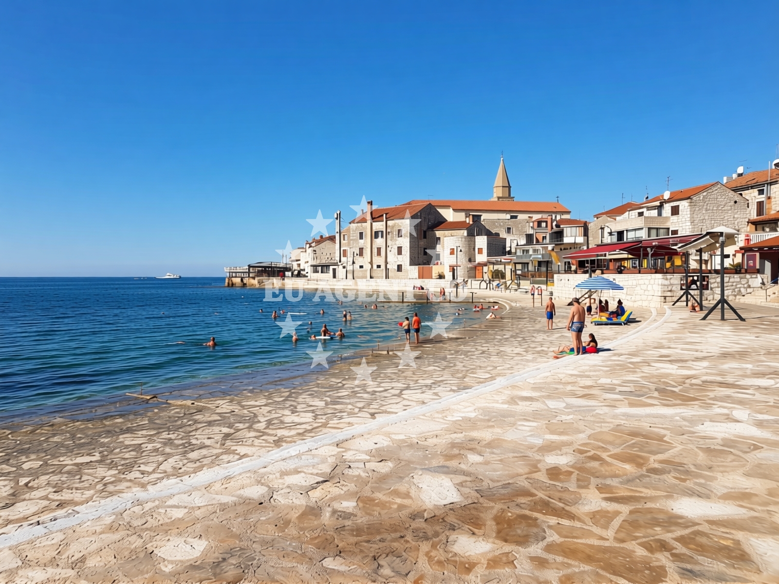 Additional view of Dante beach in Sveti Mihael 4, Umag