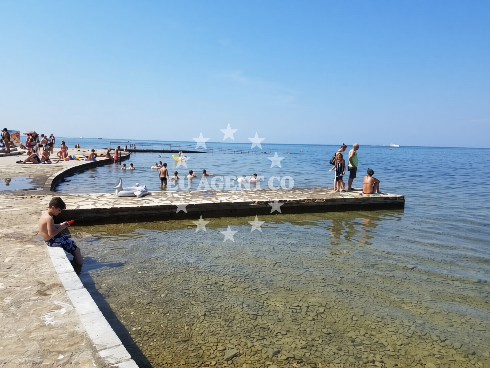 Additional view of Dante beach in Sveti Mihael 4, Umag
