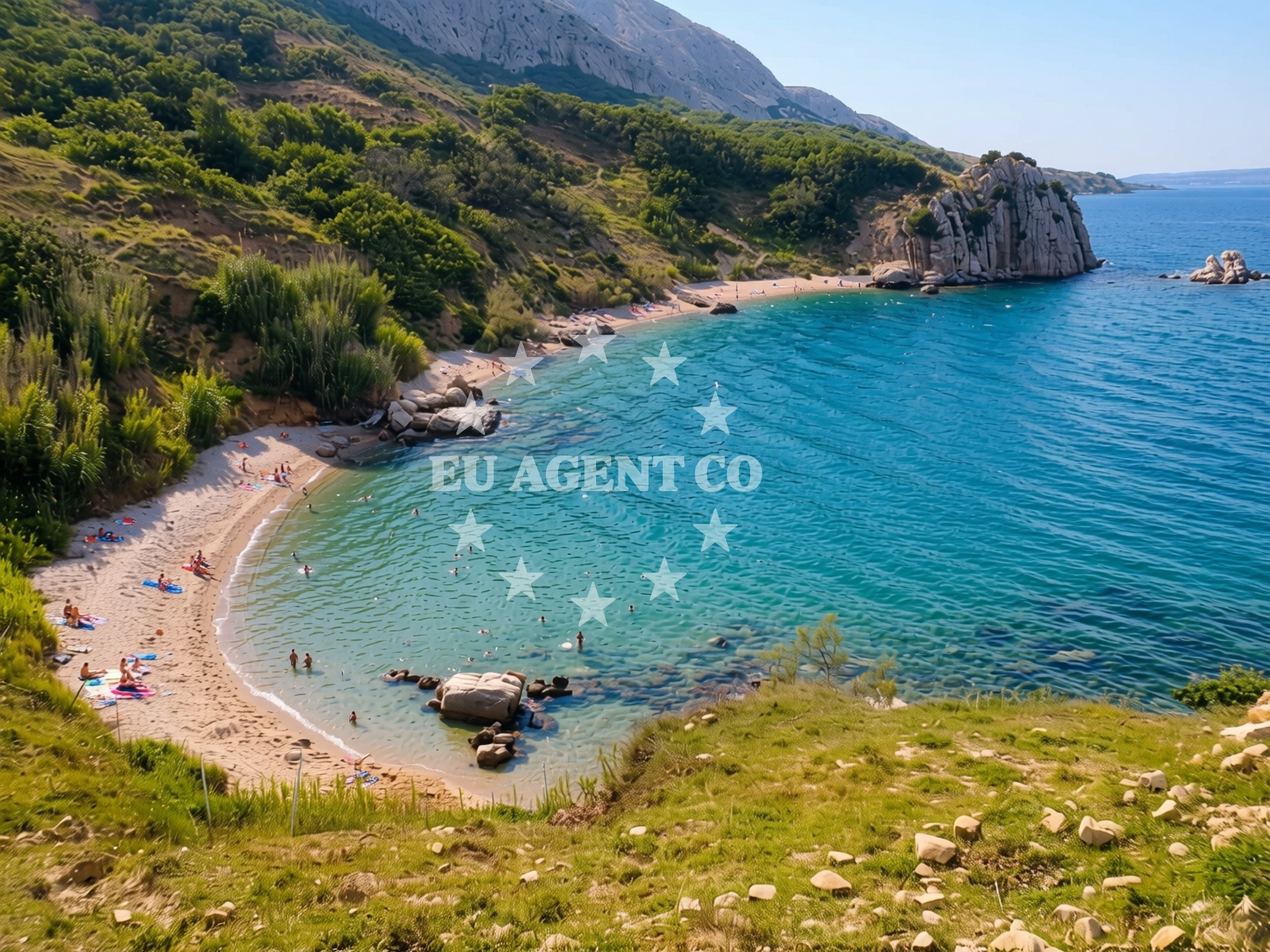 Shoreline and swimming area at Delfinka beach in Sveta Marija 13, Pag
