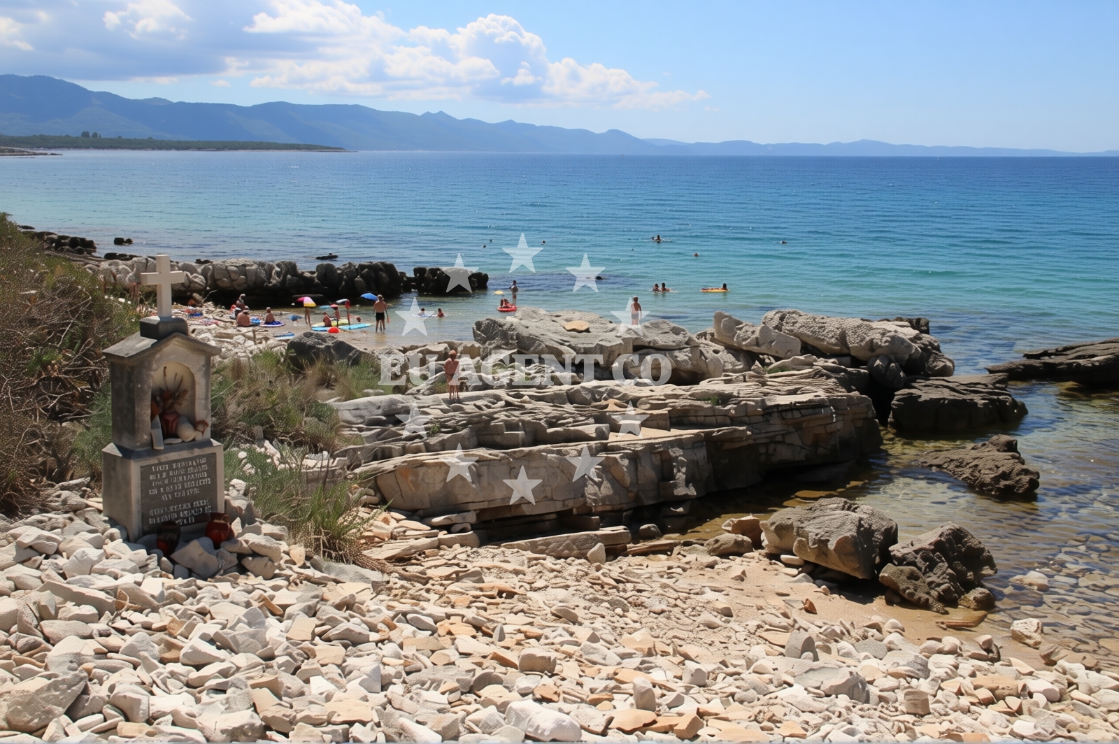 Overview of Denka FKK beach in Lovište 43, Lovište