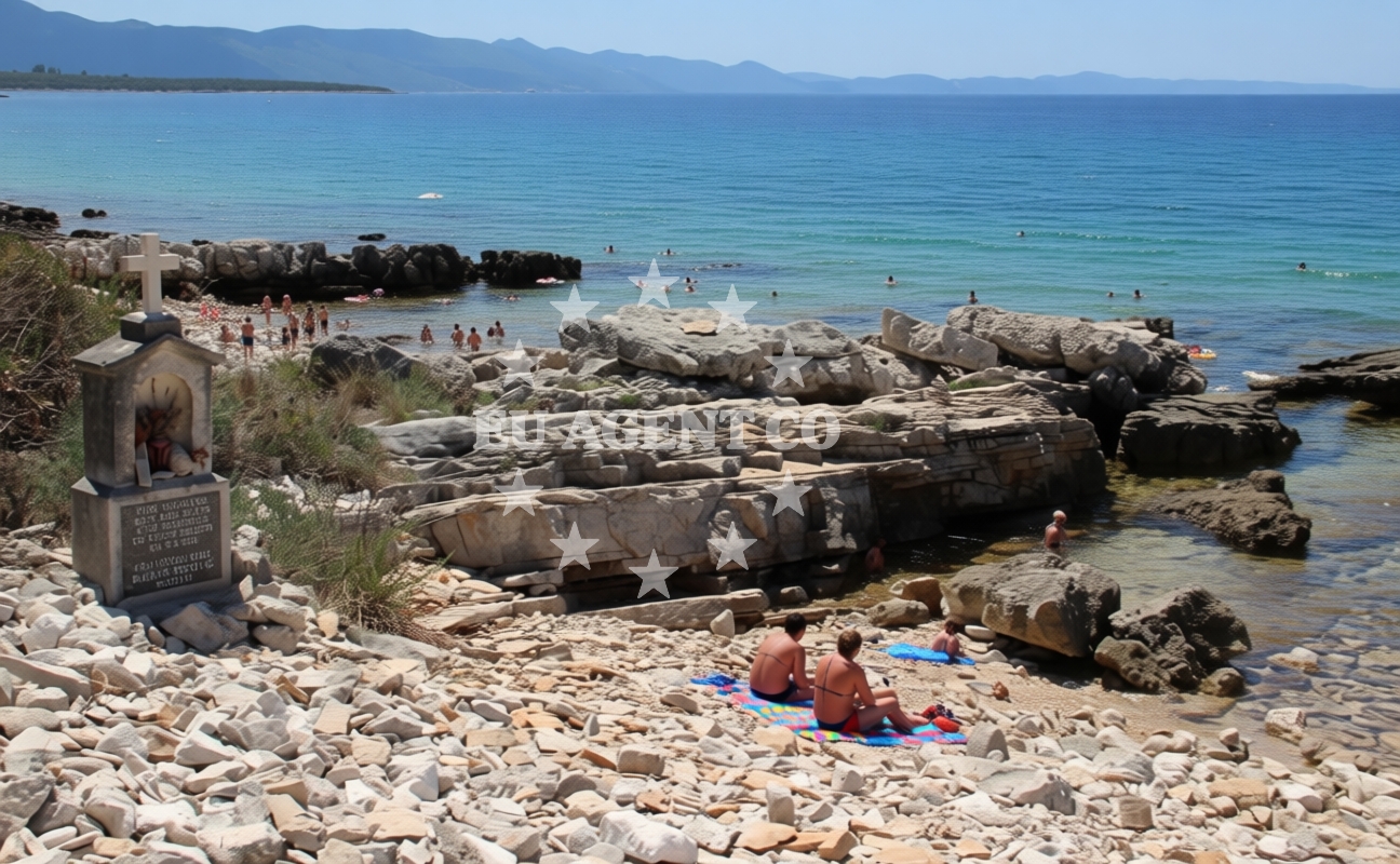 Beach facilities and surroundings at Denka FKK beach in Lovište 43, Lovište
